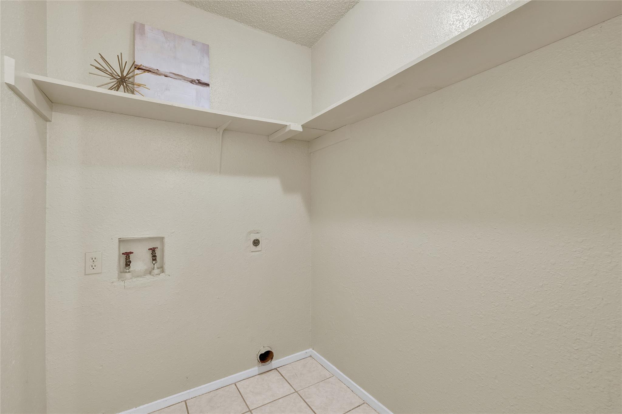 807 Sturgeon St, San Marcos, TX 78666