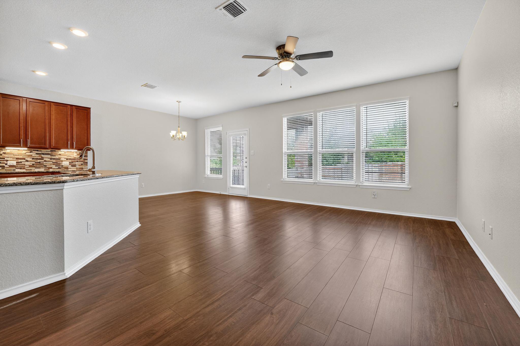 3040 Freeman Park Dr, Round Rock, TX 78665