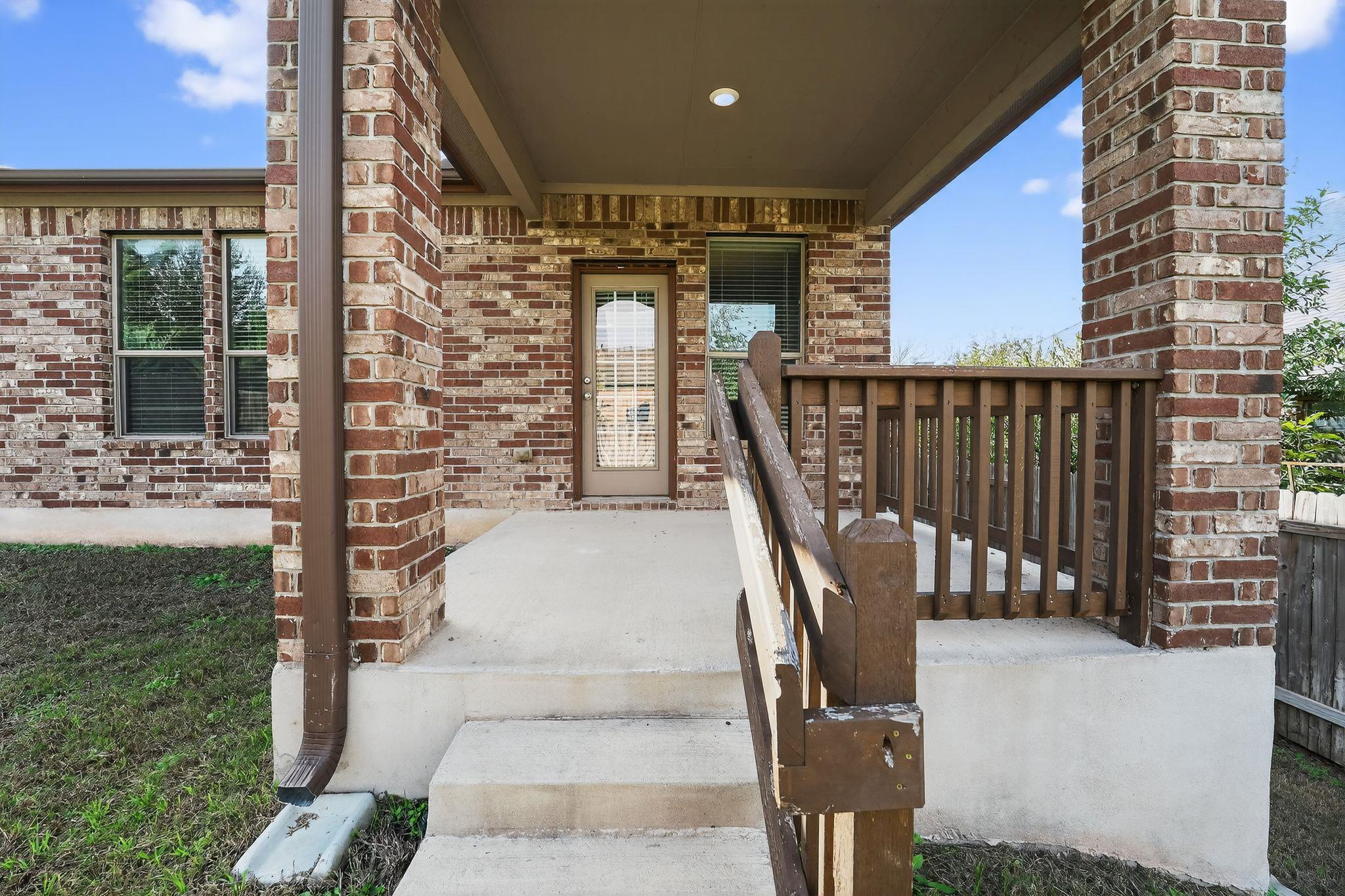 3040 Freeman Park Dr, Round Rock, TX 78665