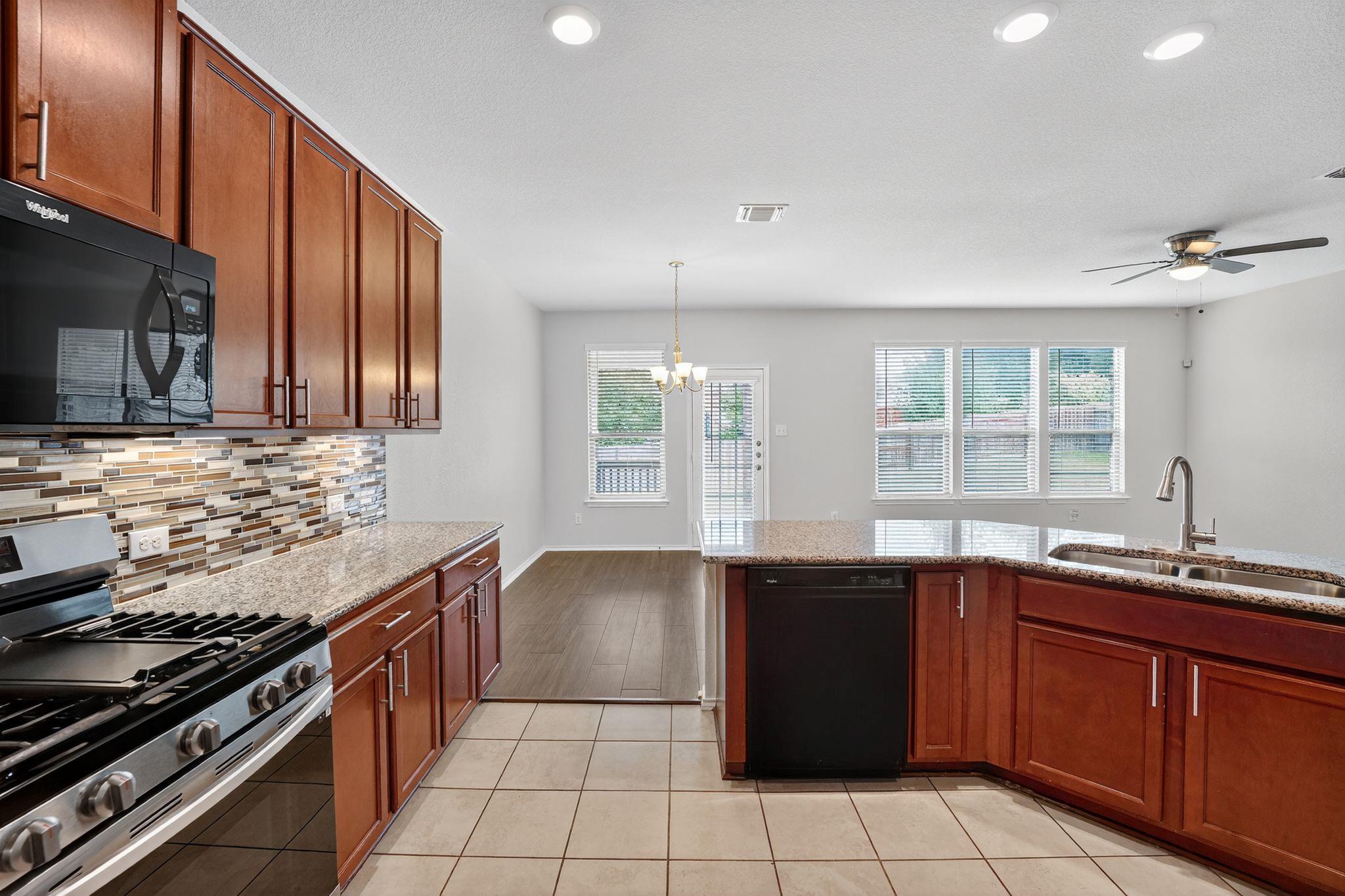 3040 Freeman Park Dr, Round Rock, TX 78665