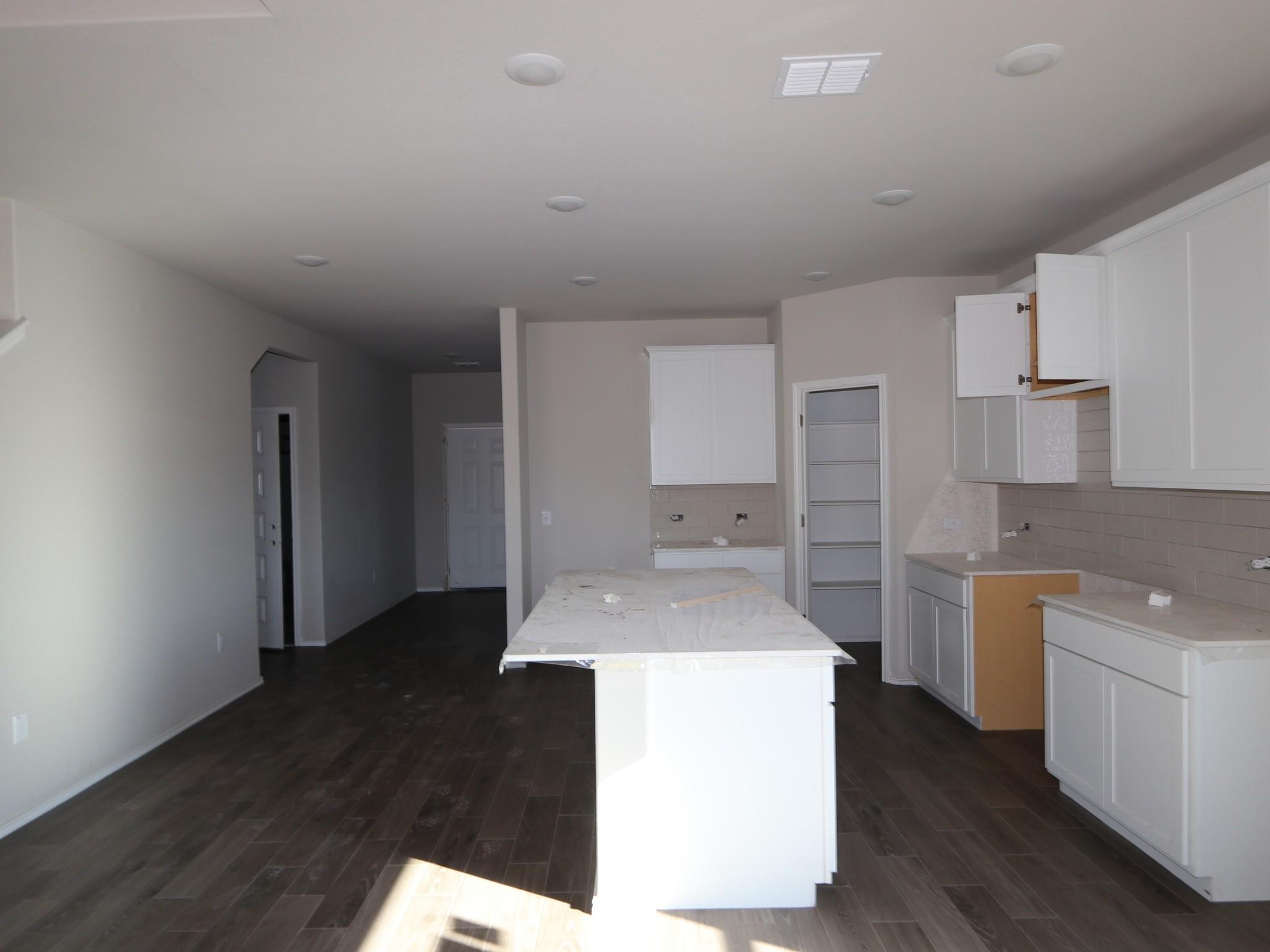 4521 Bridal Veil Dr, Austin, TX 78747