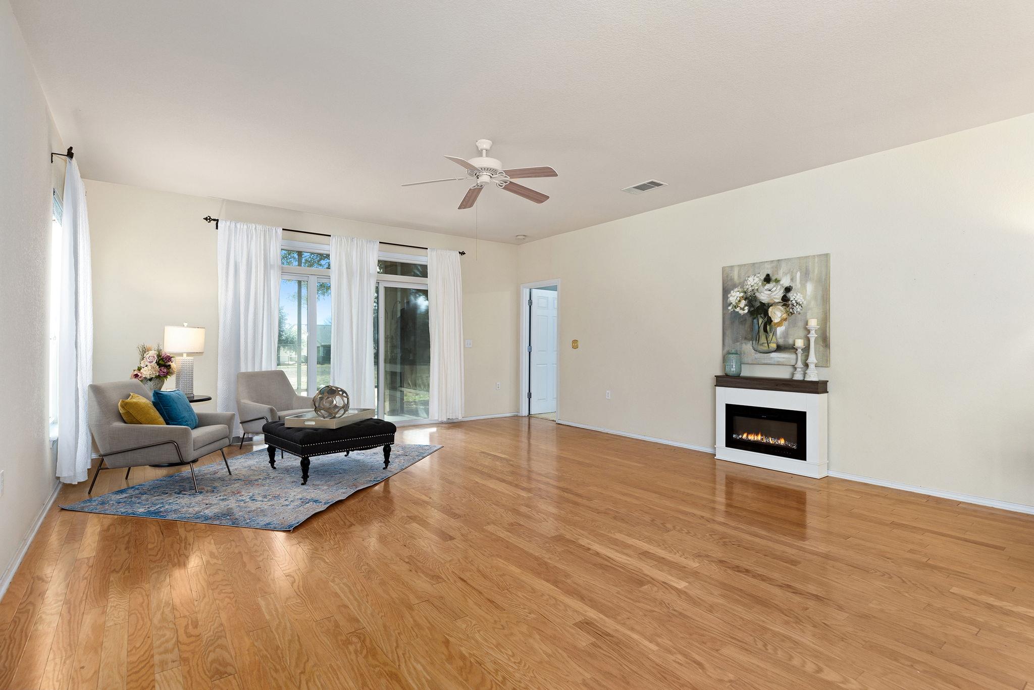 316 Crockett Loop, Georgetown, TX 78633