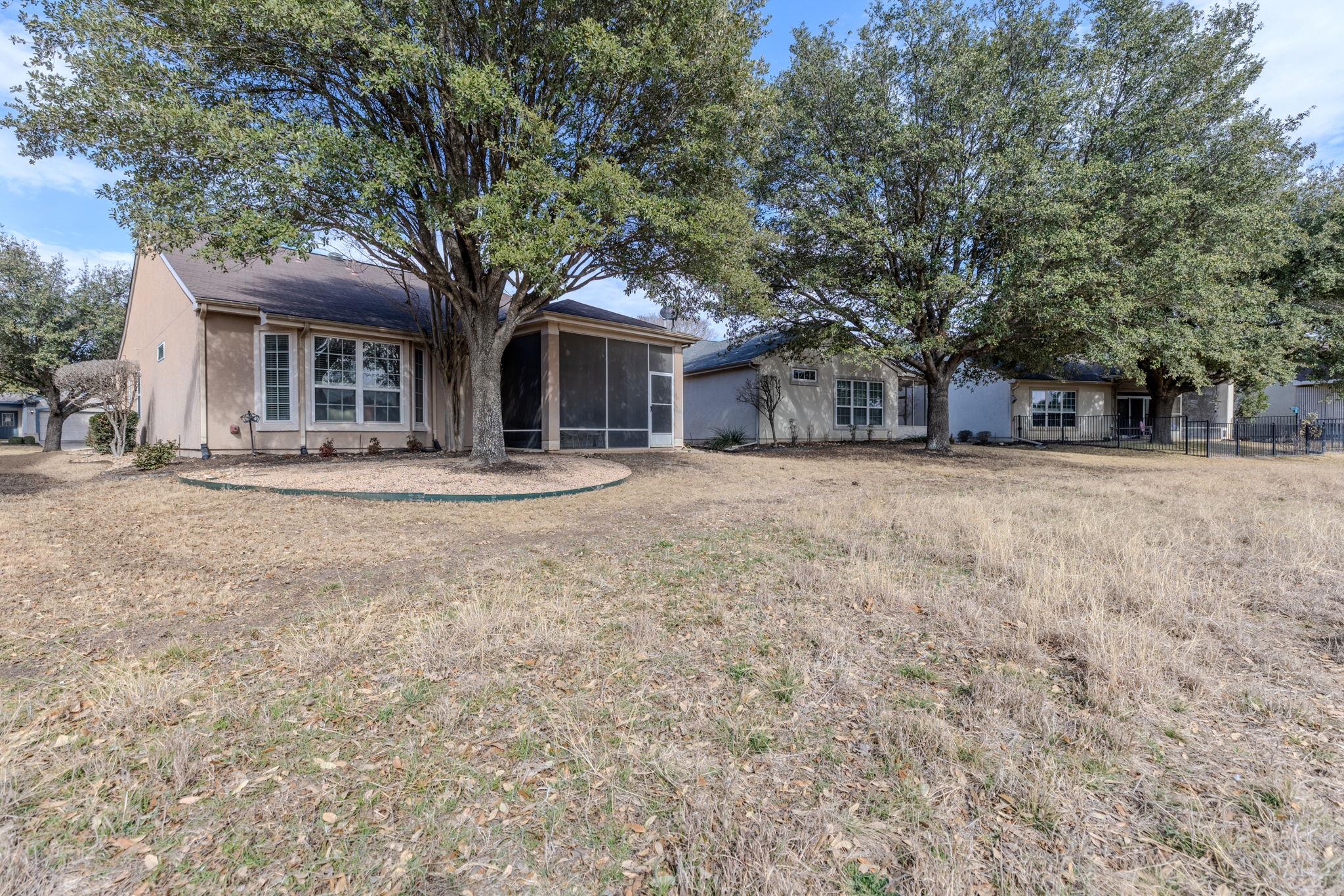 316 Crockett Loop, Georgetown, TX 78633