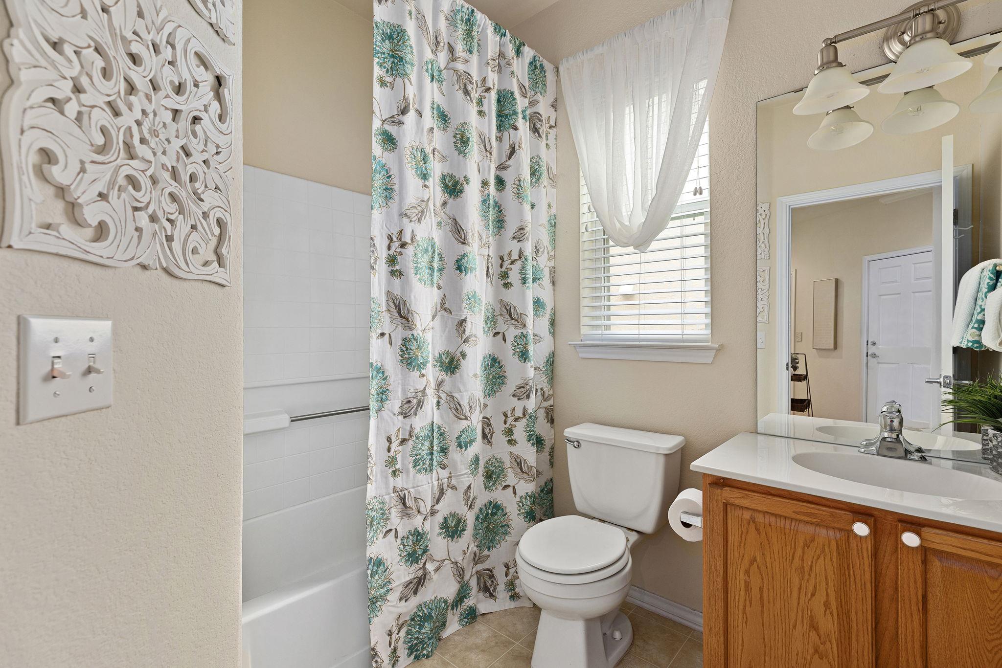 316 Crockett Loop, Georgetown, TX 78633