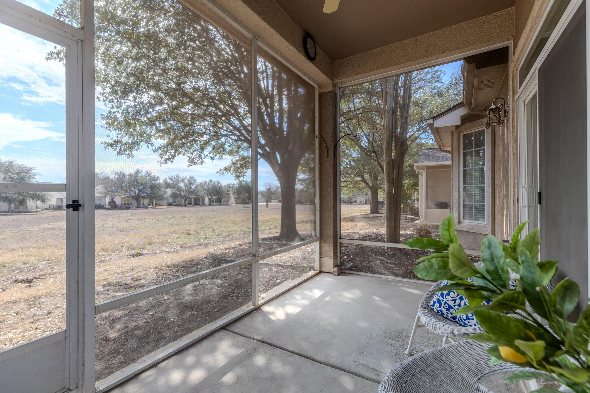 316 Crockett Loop, Georgetown, TX 78633