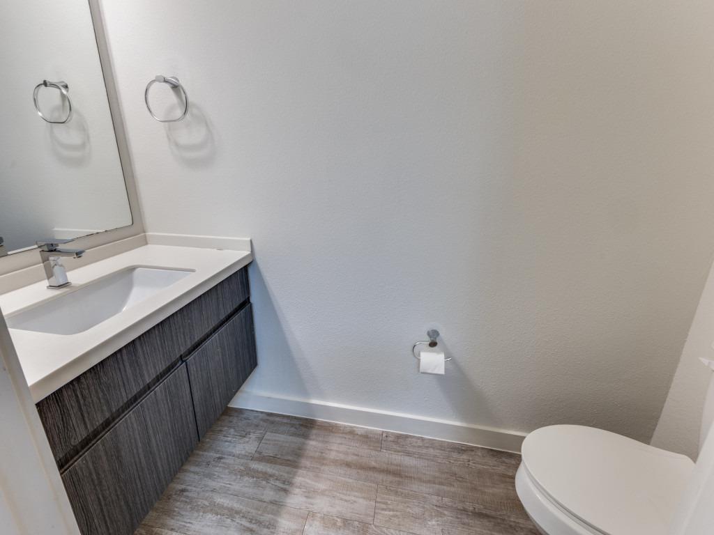 7805 Cooper Ln # 103, Austin, TX 78745