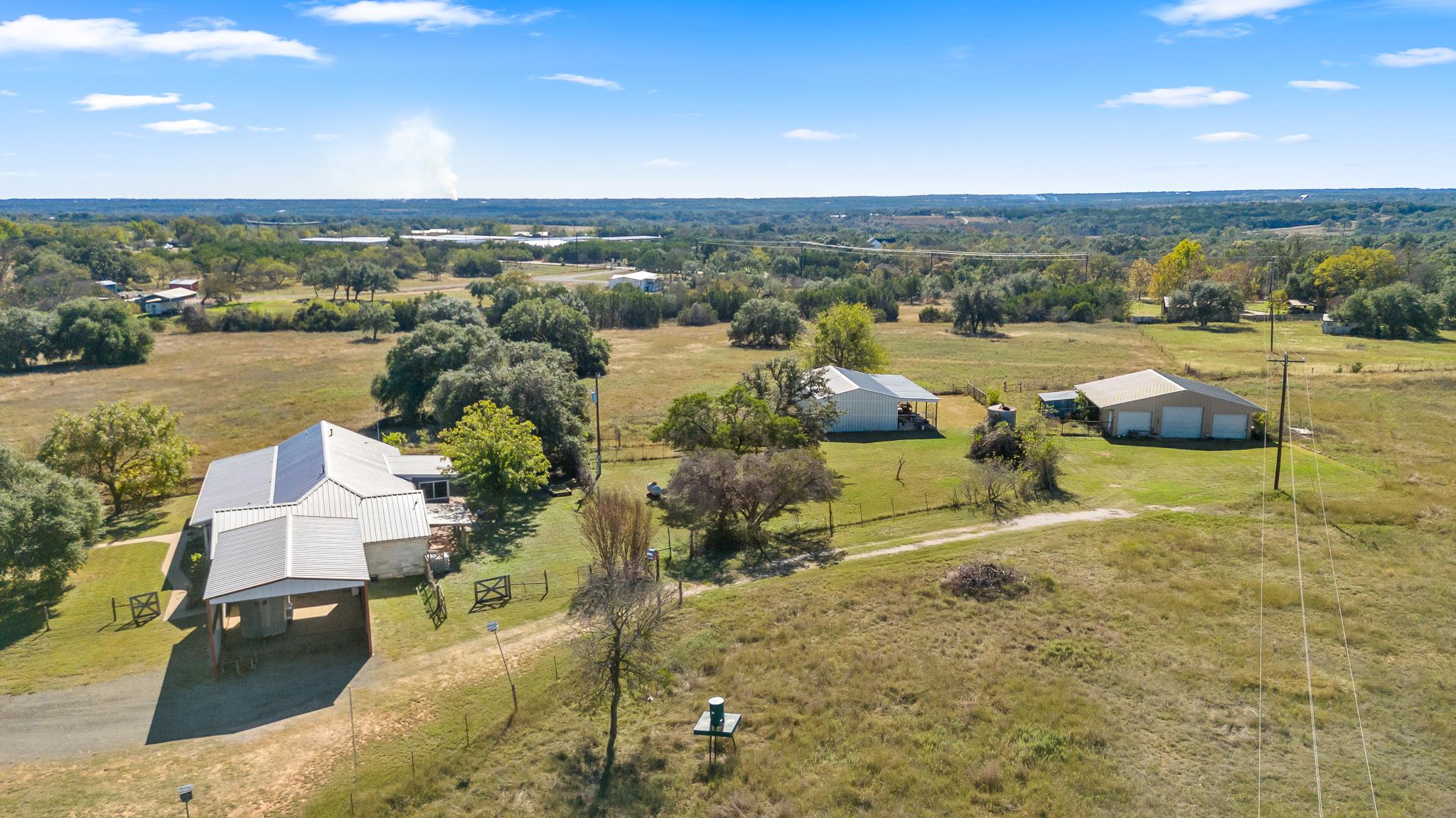 1336 S Fm 1174 S, Bertram, TX 78605