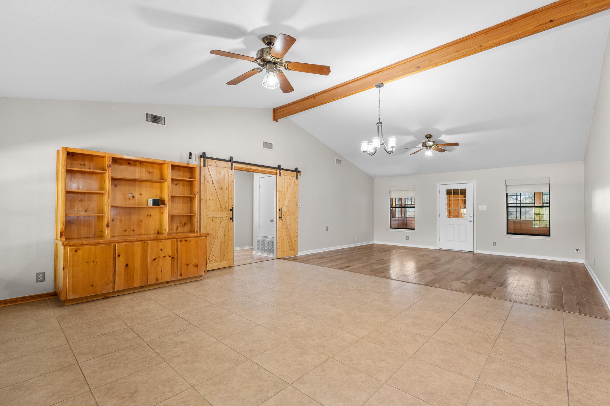 1336 S Fm 1174 S, Bertram, TX 78605