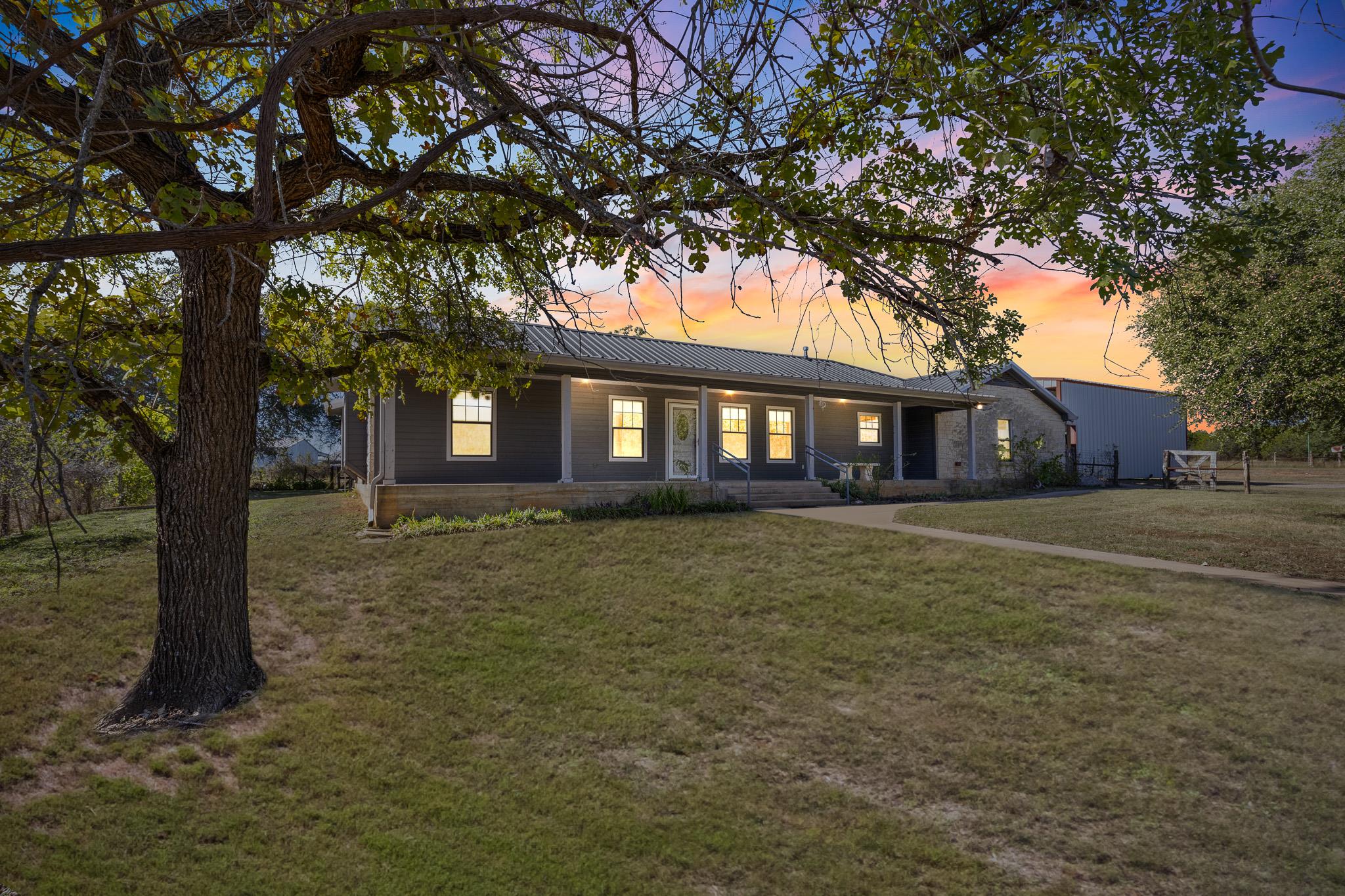 1336 S Fm 1174 S, Bertram, TX 78605