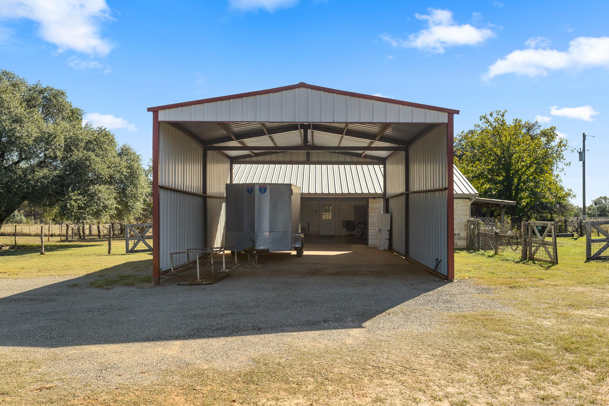 1336 S Fm 1174 S, Bertram, TX 78605