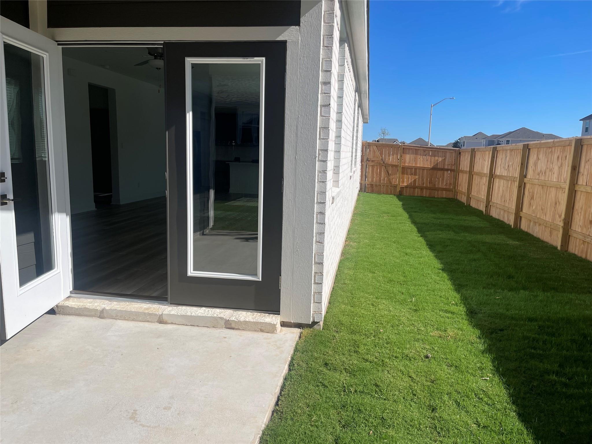 544 Bauer Loop, Liberty Hill, TX 78642