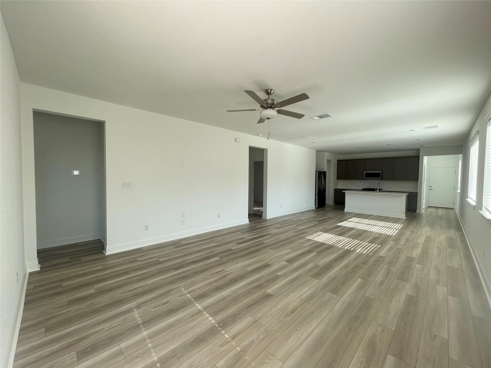 544 Bauer Loop, Liberty Hill, TX 78642