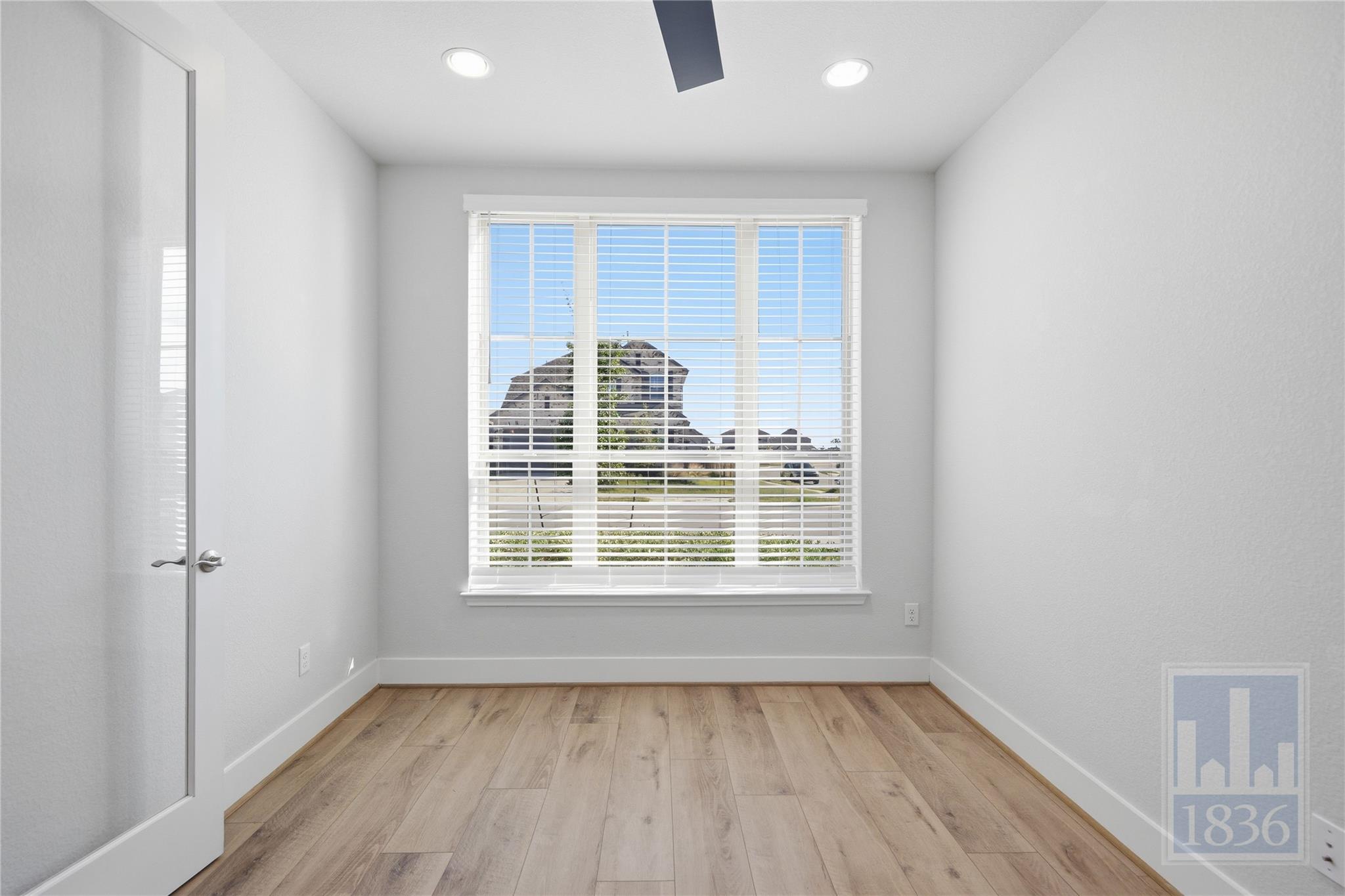 216 Monrovia Way, Liberty Hill, TX 78642