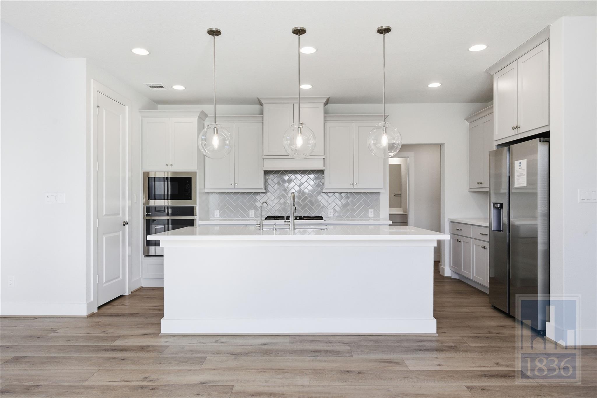 216 Monrovia Way, Liberty Hill, TX 78642