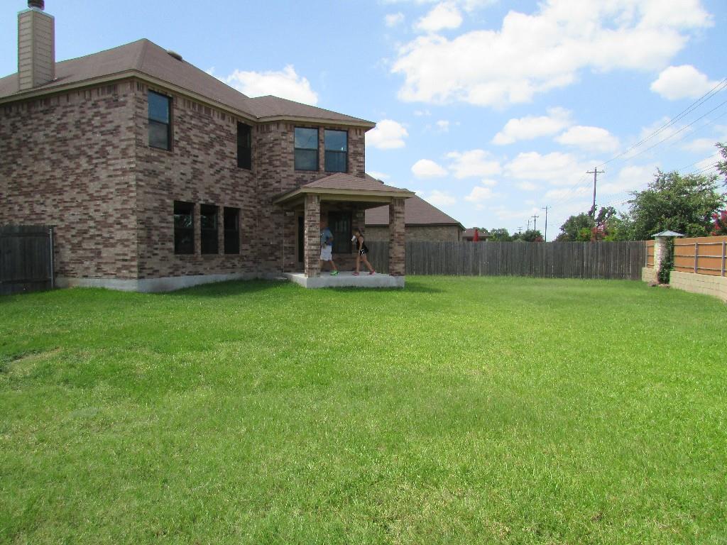 304 Gold Star Dr, Cedar Park, TX 78613