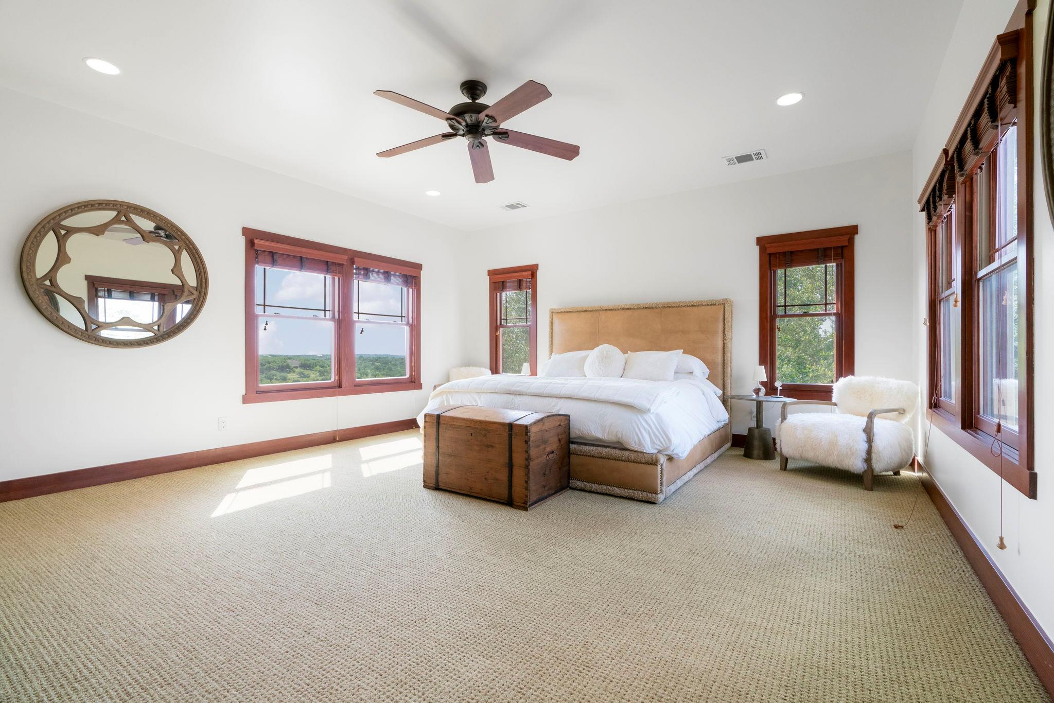 21311 Hamilton Pool Rd, Dripping Springs, TX 78620