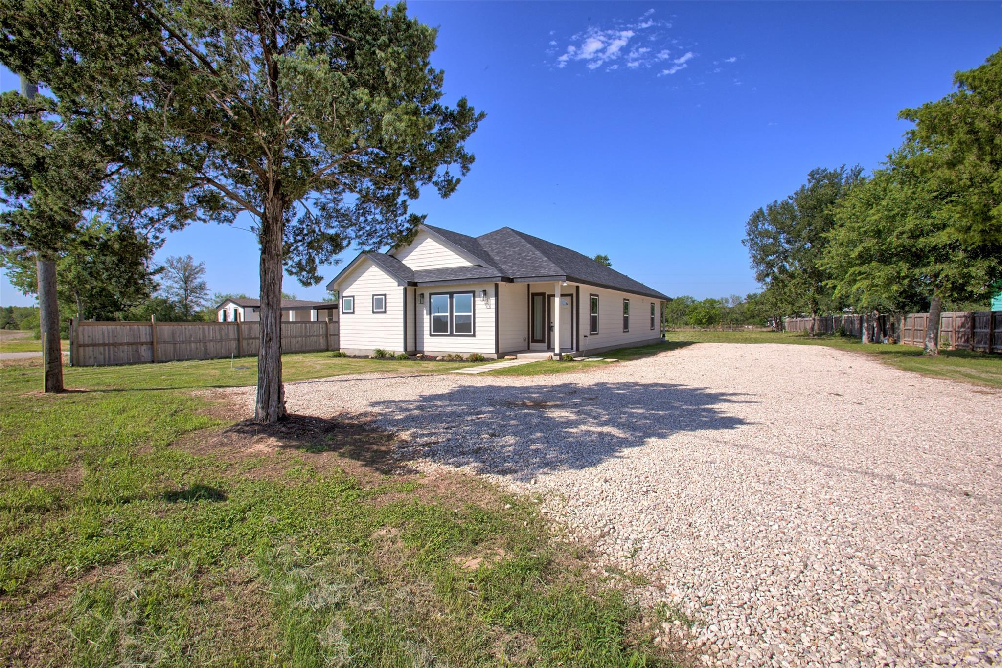 956 S Highway 304 Highway, Bastrop, TX 78602