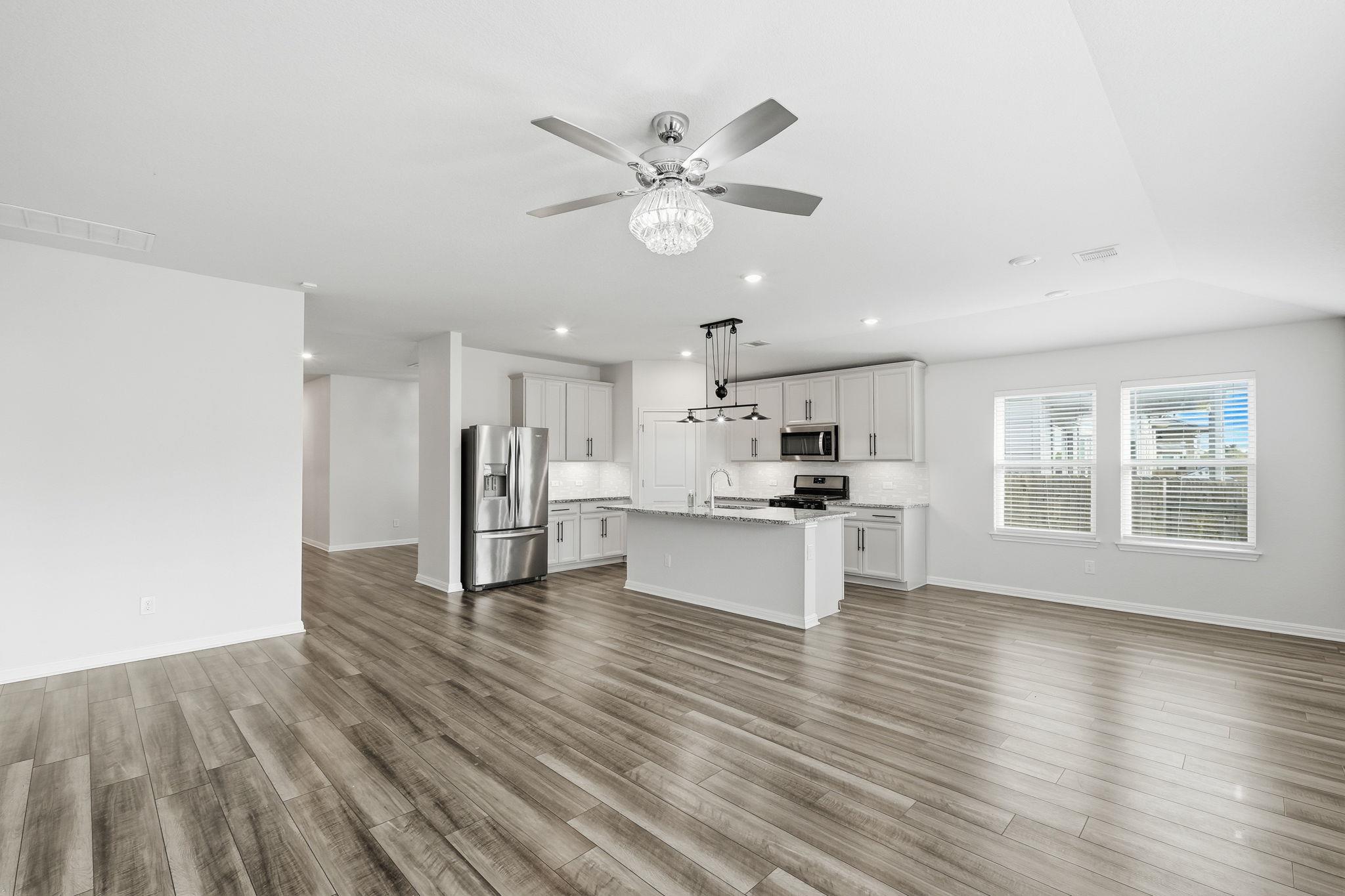 424 Windy Reed Rd, Hutto, TX 78634