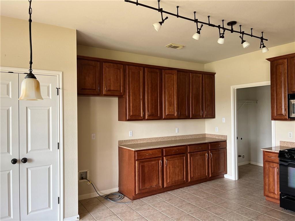 764 Bent Wood Pl, Round Rock, TX 78665