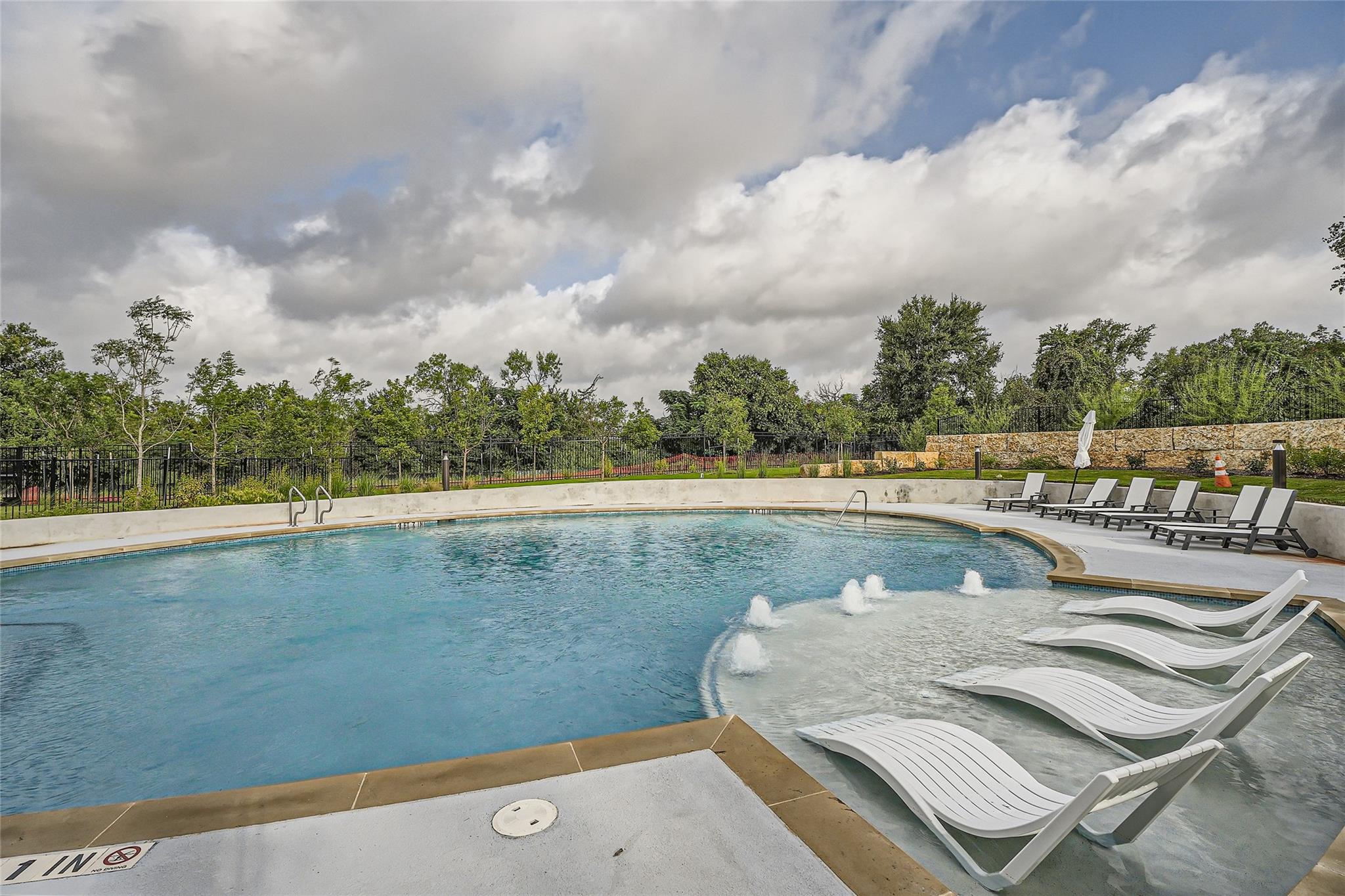 4802 S Congress Ave # 305, Austin, TX 78745