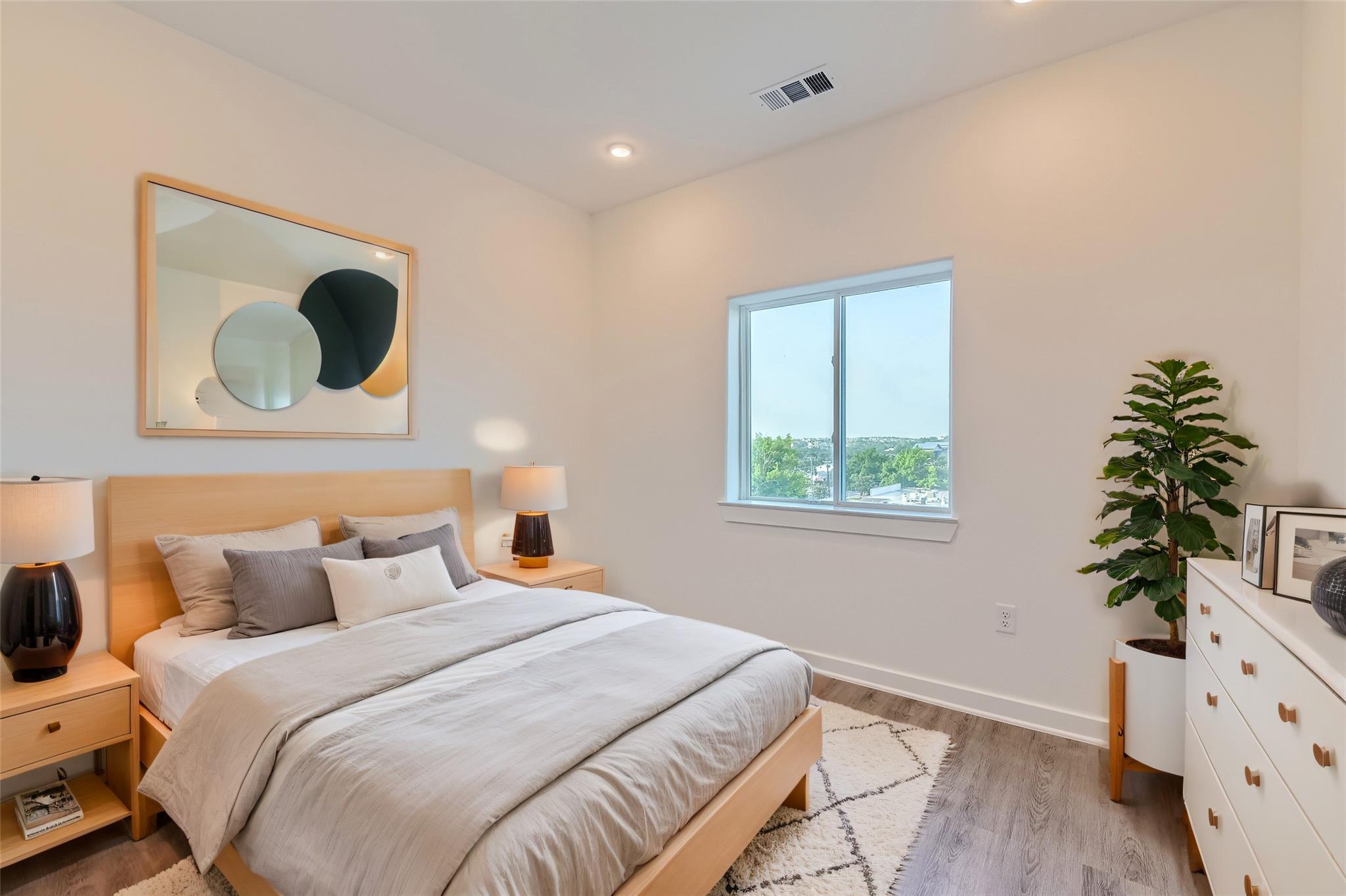 4802 S Congress Ave # 305, Austin, TX 78745