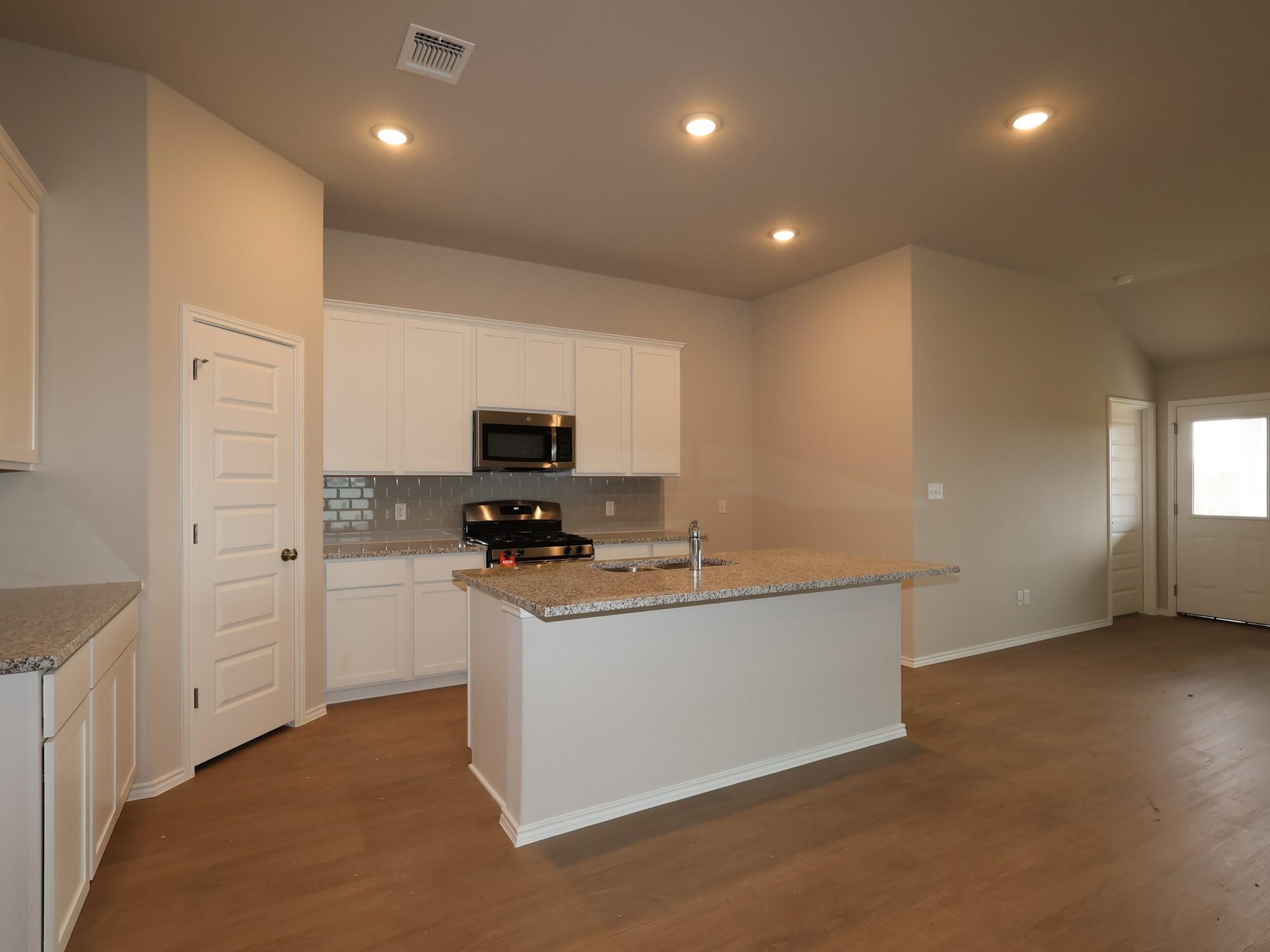 19921 Hirono Dr, Manor, TX 78653