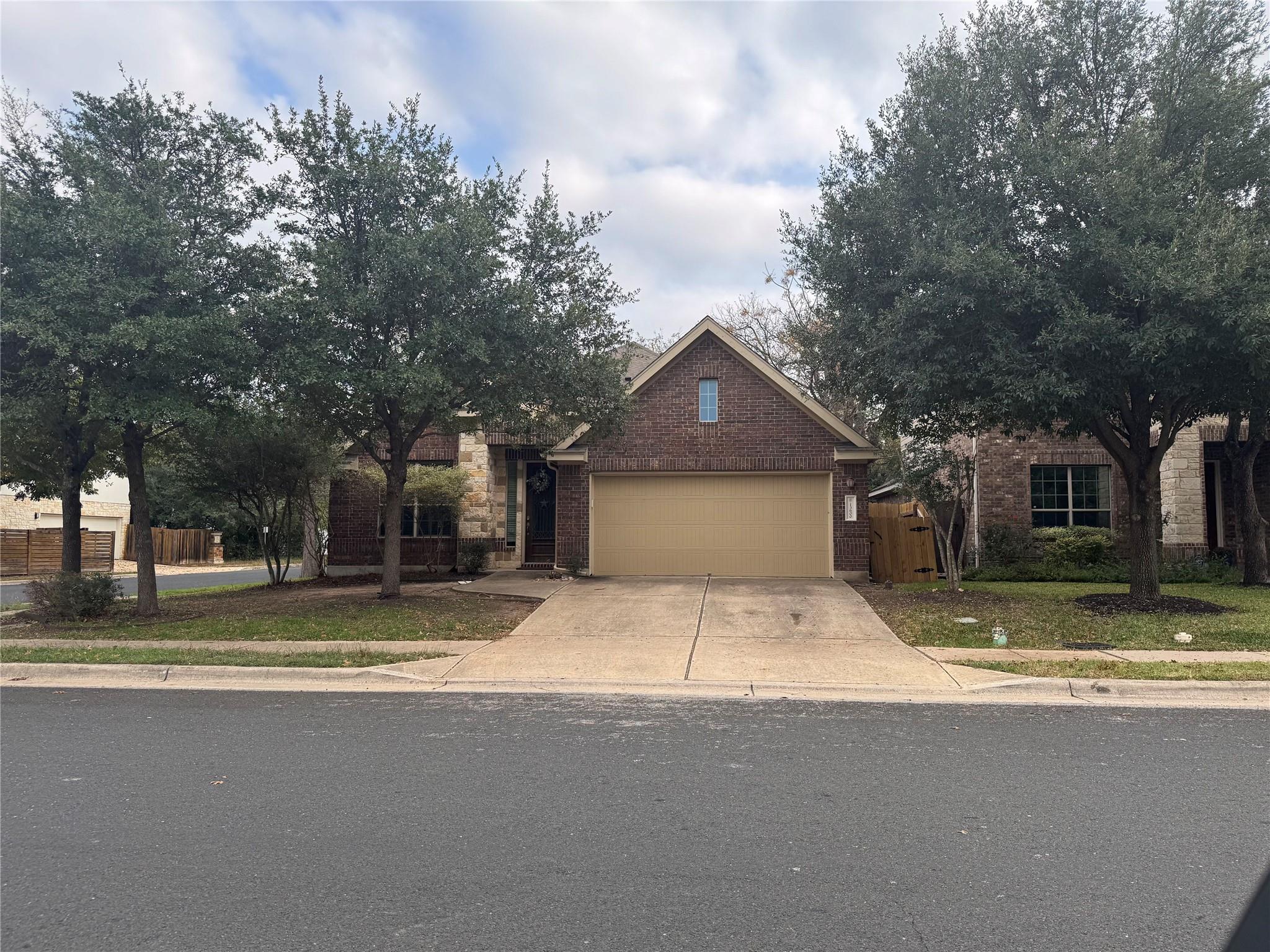 13600 Hymeadow Cir, Austin, TX 78729