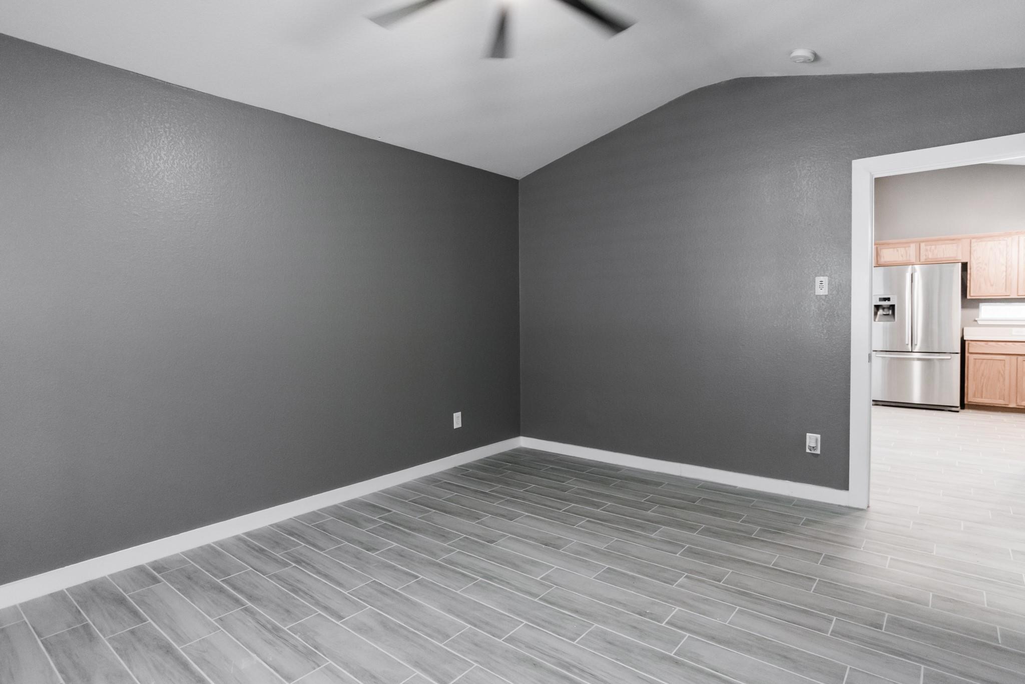 692 Scheel, Kyle, TX 78640