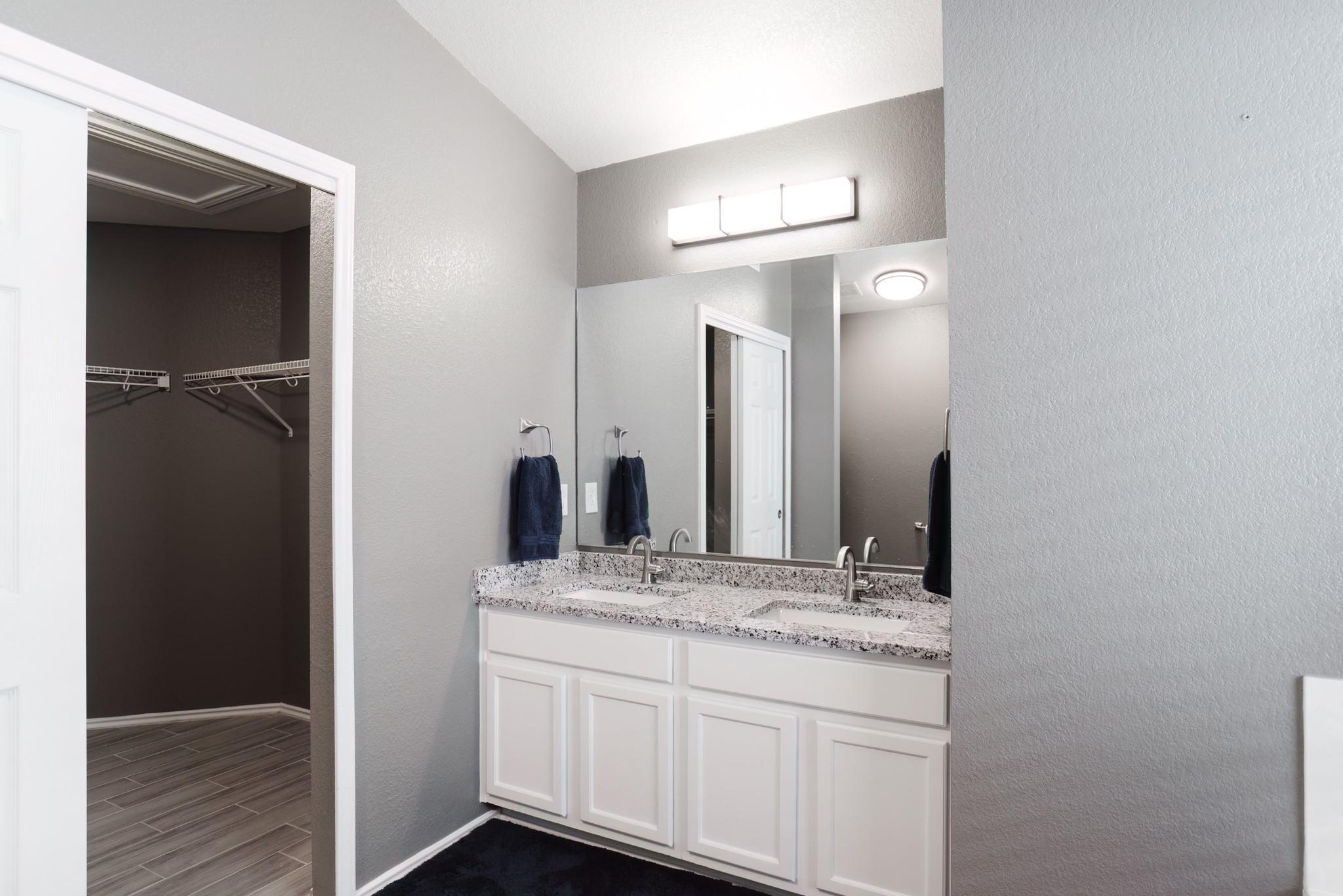 692 Scheel, Kyle, TX 78640