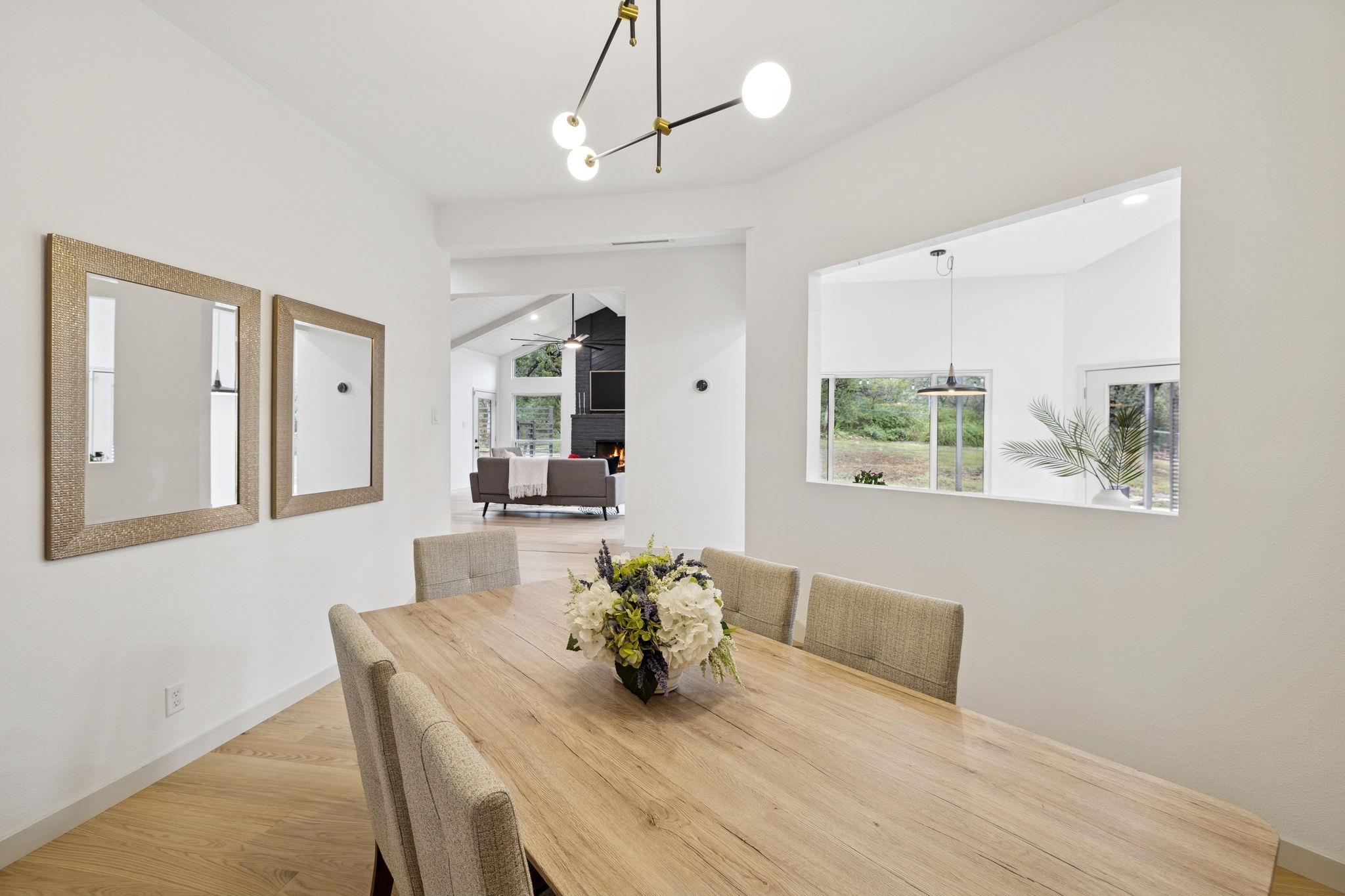 7435 Hummingbird Hill Ln, San Antonio, TX 78255