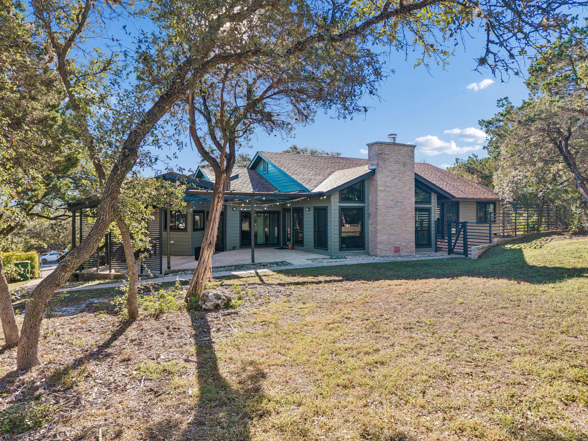 7435 Hummingbird Hill Ln, San Antonio, TX 78255