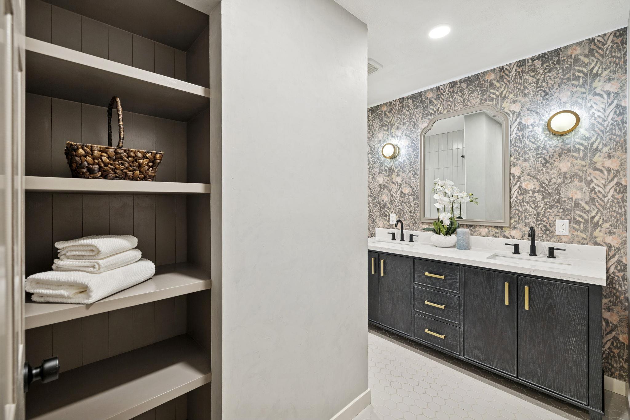 7435 Hummingbird Hill Ln, San Antonio, TX 78255