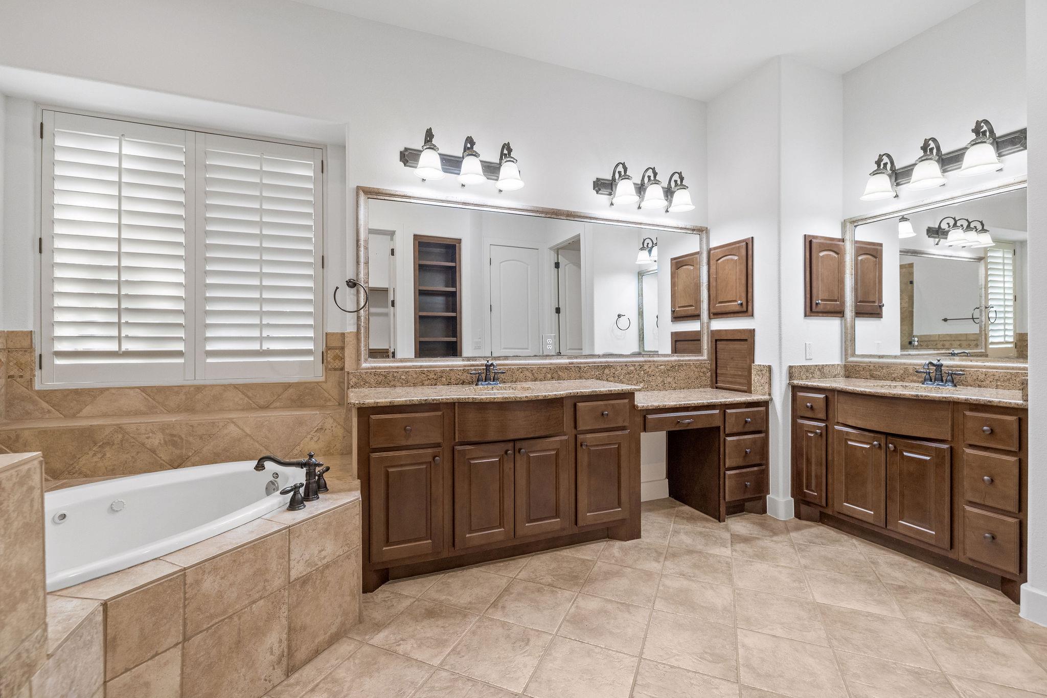 1036 Liberty Park Dr # 54, Austin, TX 78746