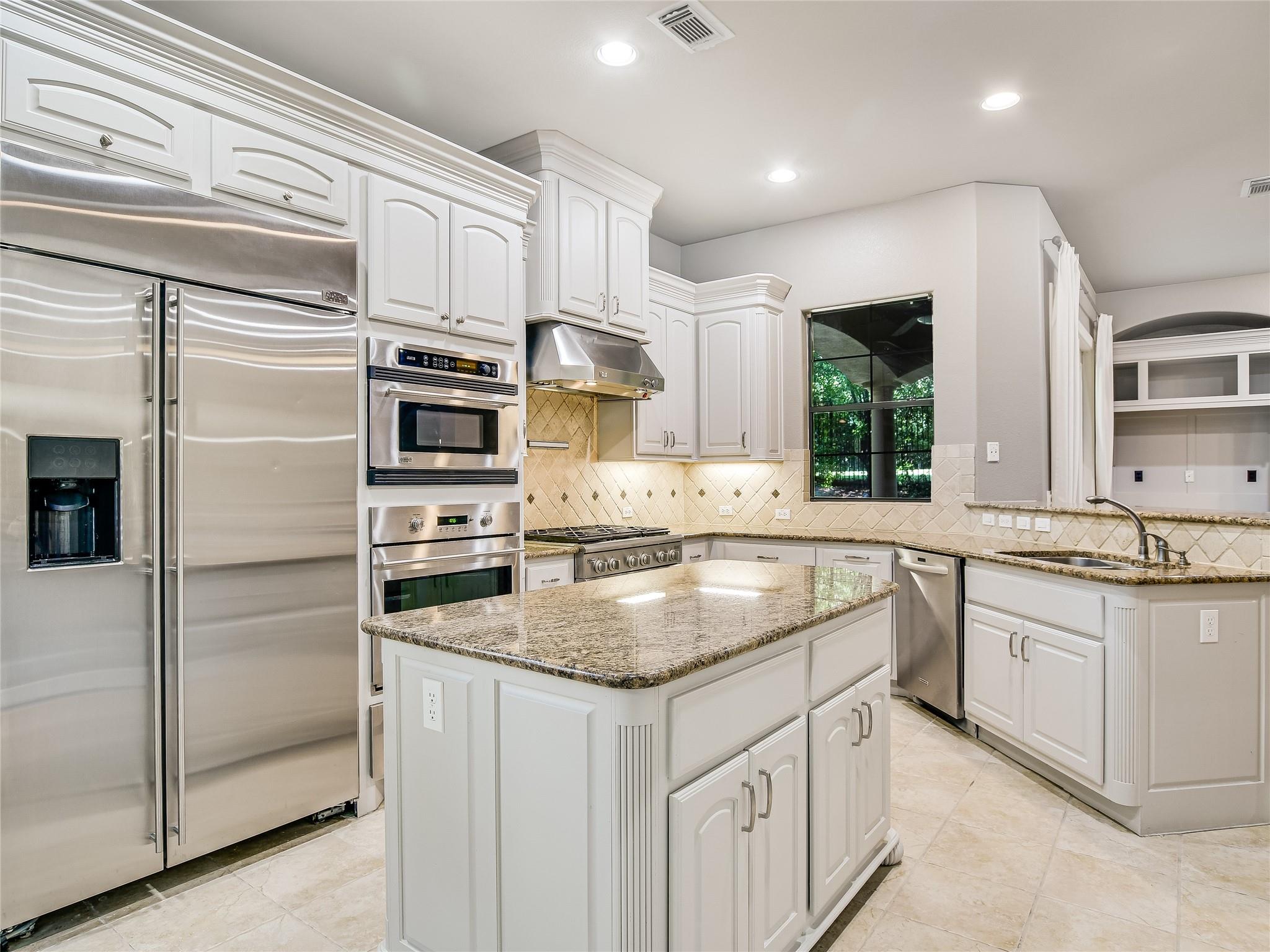 1036 Liberty Park Dr # 54, Austin, TX 78746