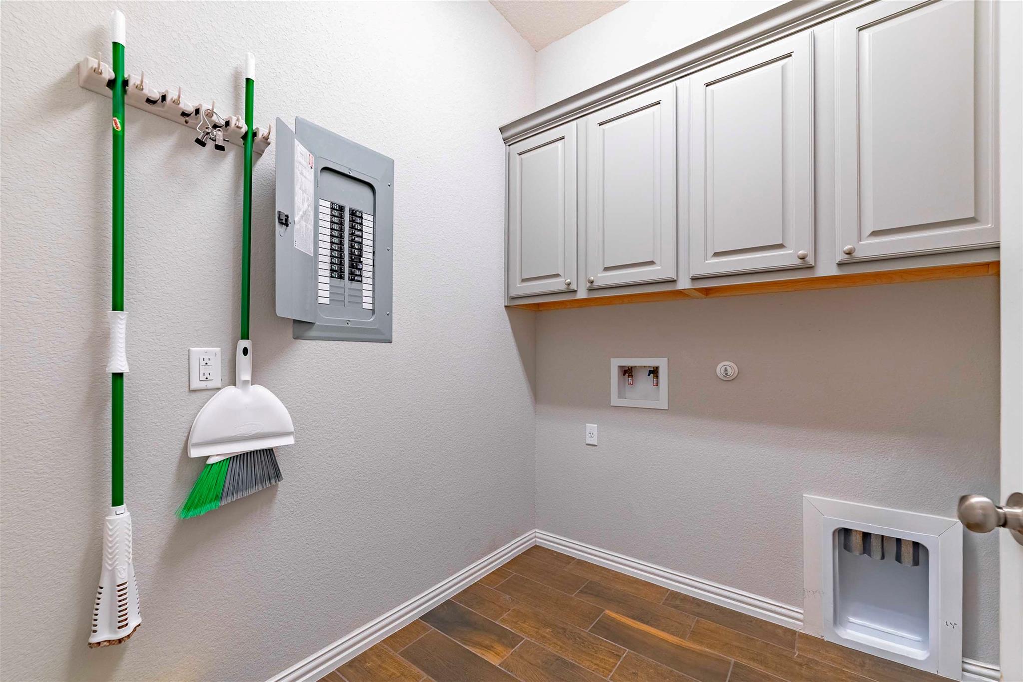 206 Cartwheel Bnd # 138, Austin, TX 78738