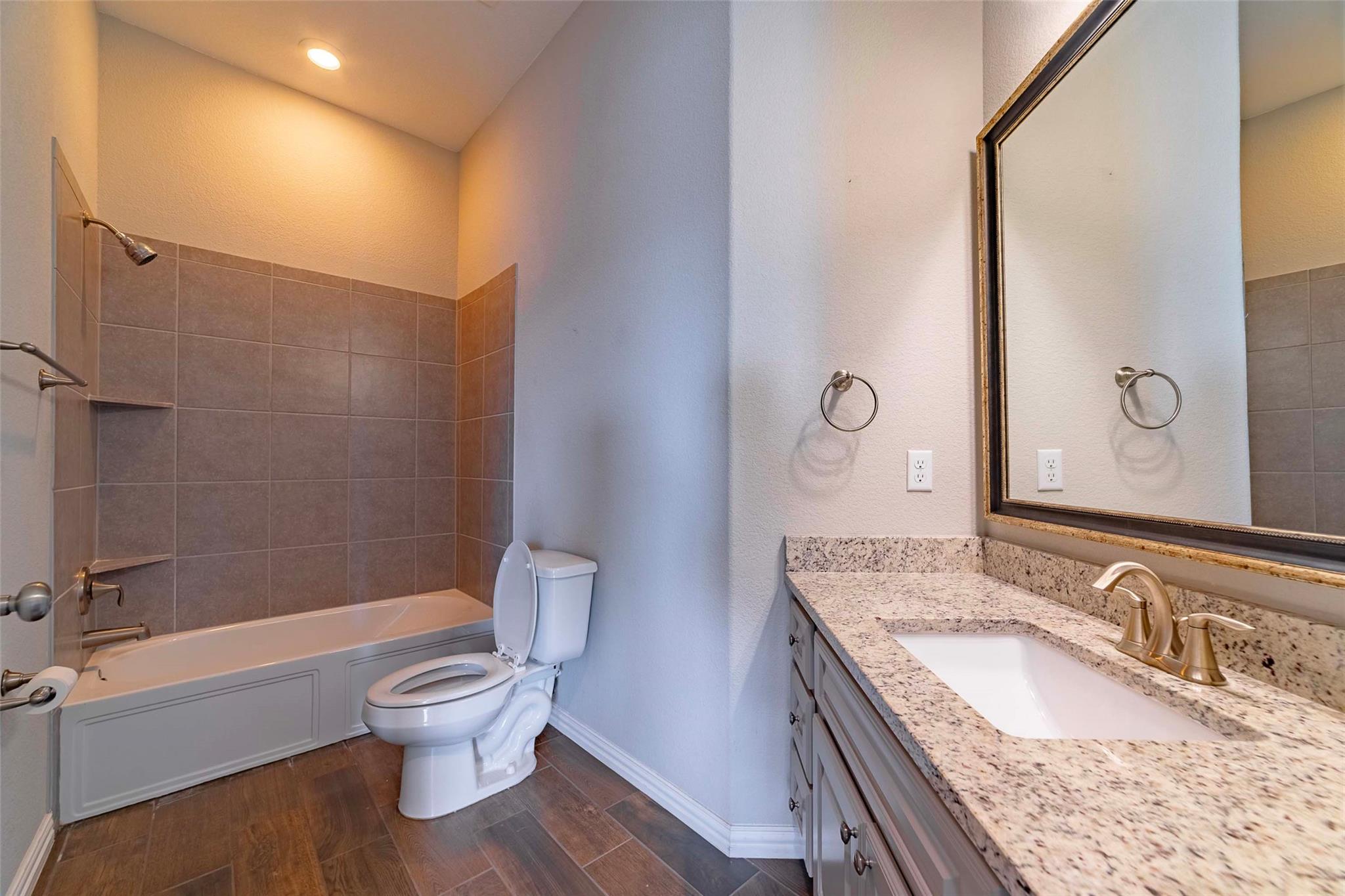 206 Cartwheel Bnd # 138, Austin, TX 78738