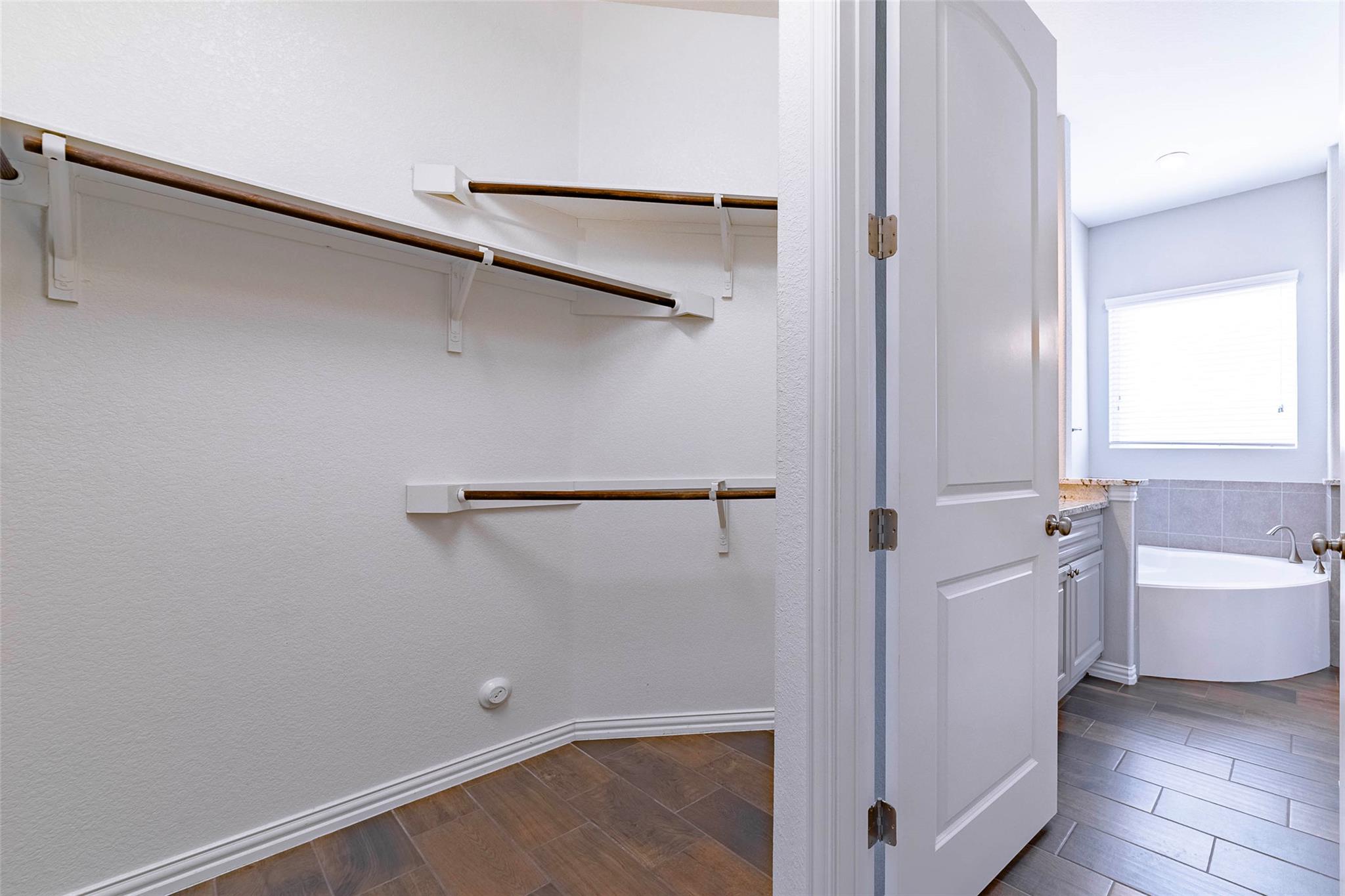 206 Cartwheel Bnd # 138, Austin, TX 78738