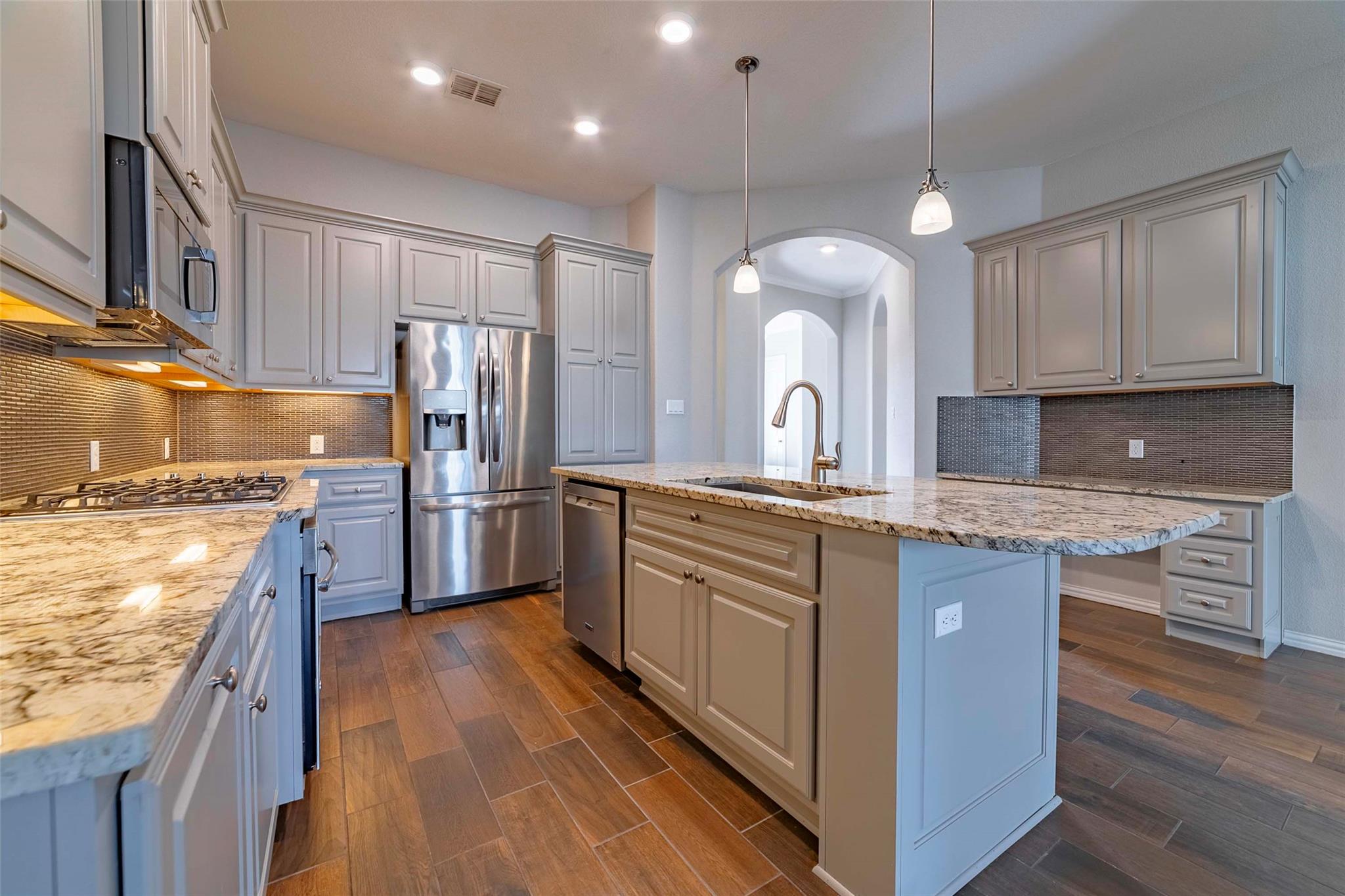 206 Cartwheel Bnd # 138, Austin, TX 78738