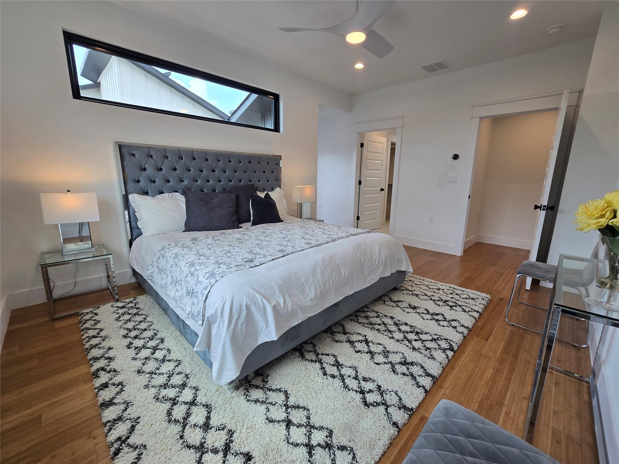 1112 W North Loop Blvd, Austin, TX 78756