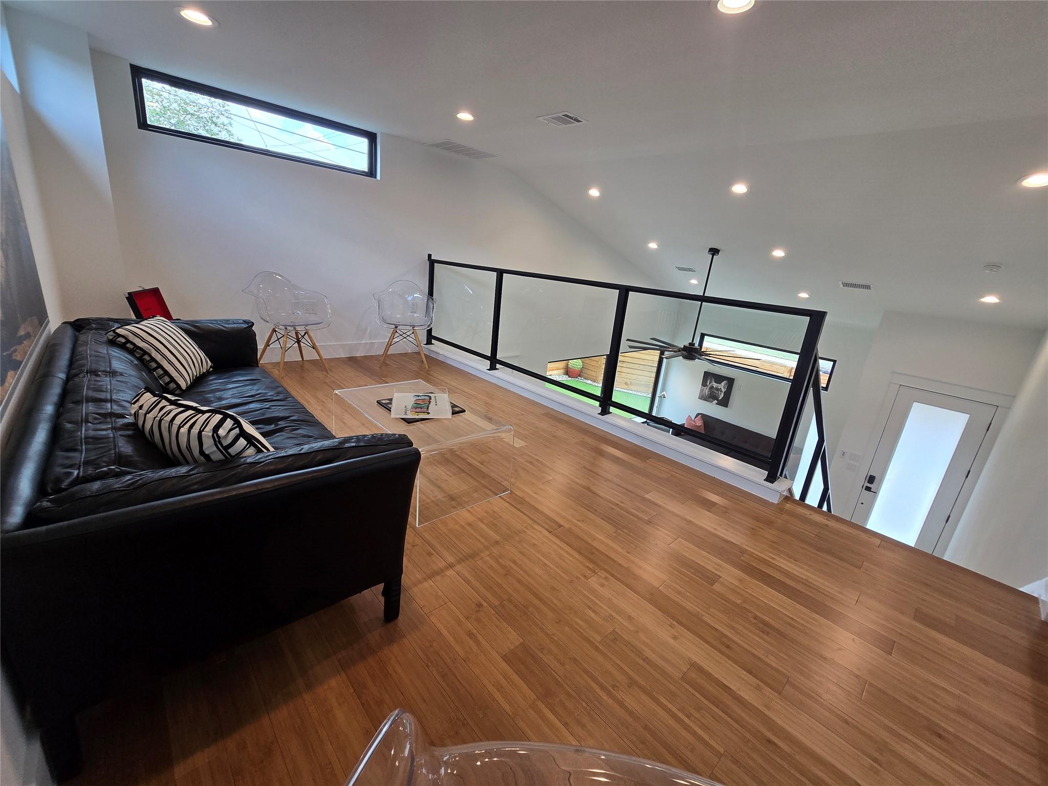 1112 W North Loop Blvd, Austin, TX 78756