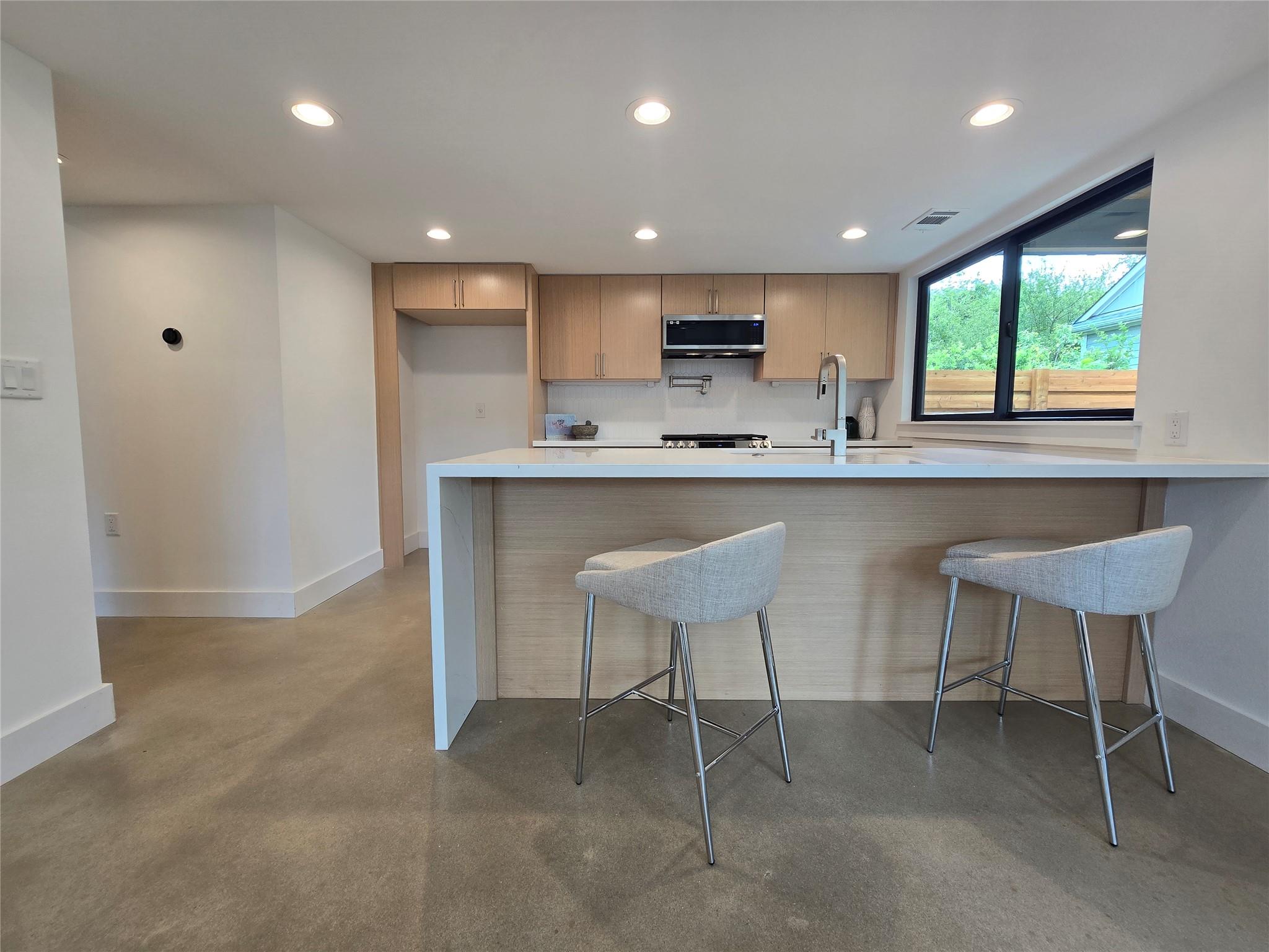 1112 W North Loop Blvd, Austin, TX 78756