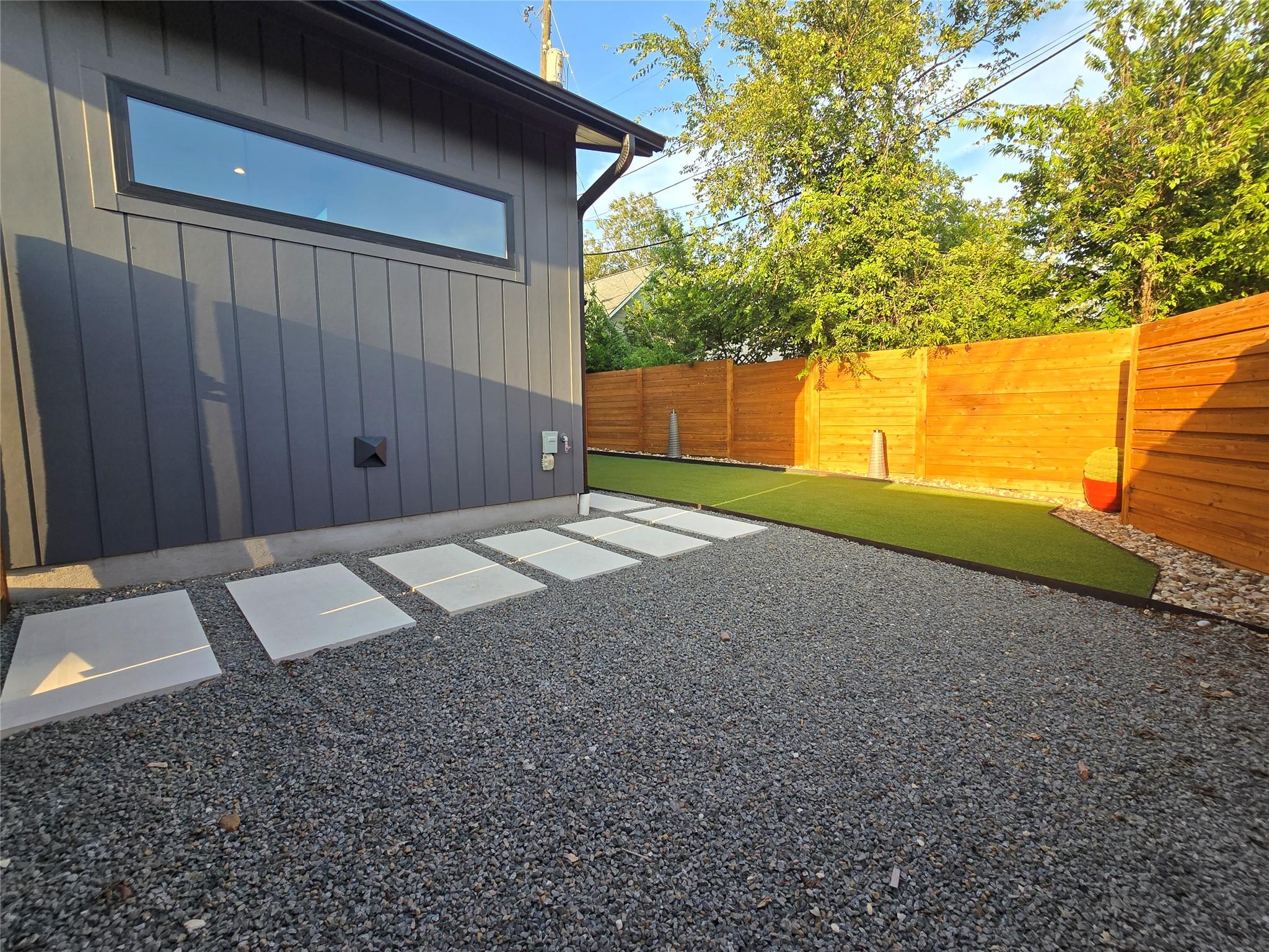 1112 W North Loop Blvd, Austin, TX 78756