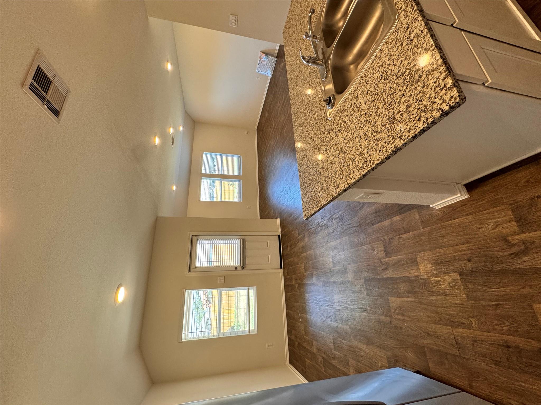 322 Harvest Creek Dr, Kyle, TX 78640