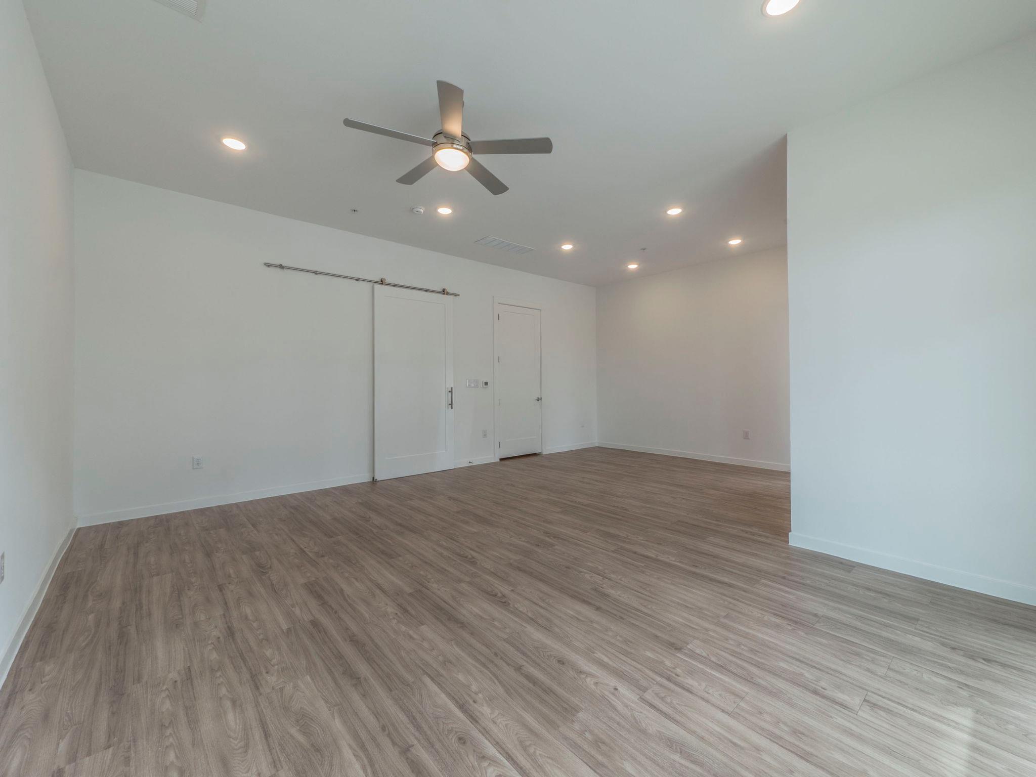 4901 Springdale Rd # 103, Austin, TX 78723