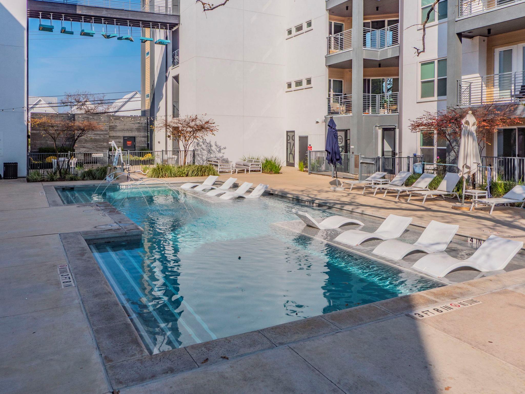 4901 Springdale Rd # 103, Austin, TX 78723