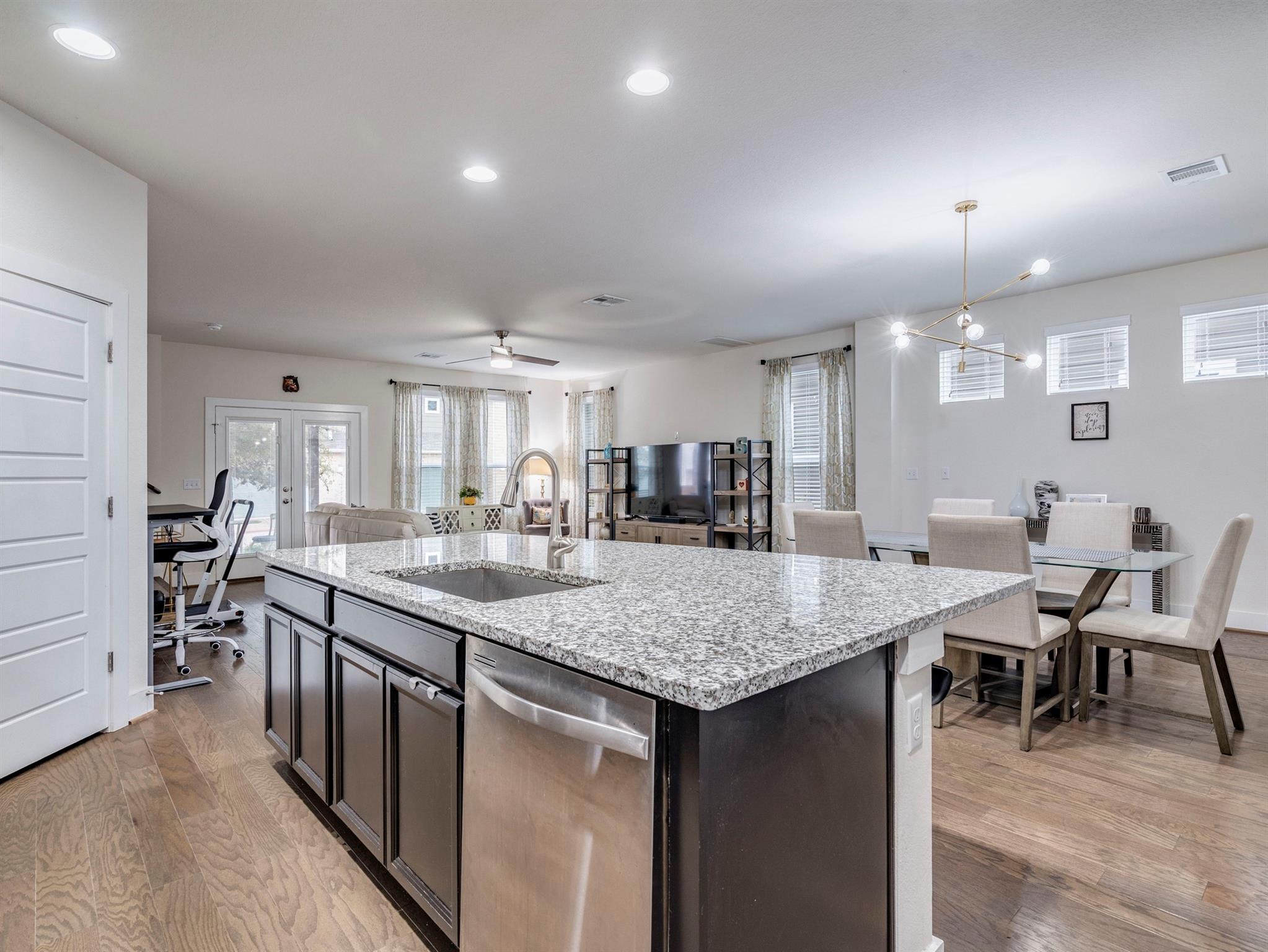 7408 Merrick Ln # 42, Austin, TX 78745