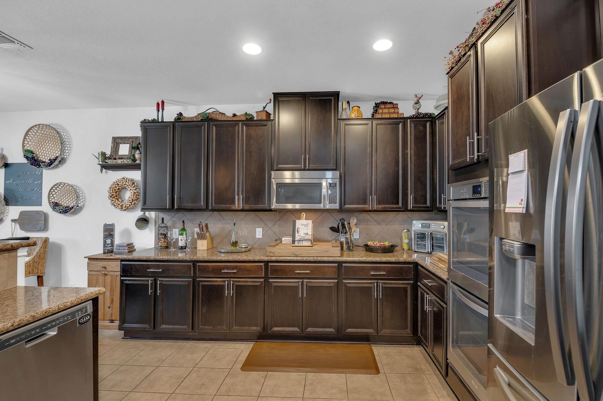 14613 Lake Victor Dr, Pflugerville, TX 78660