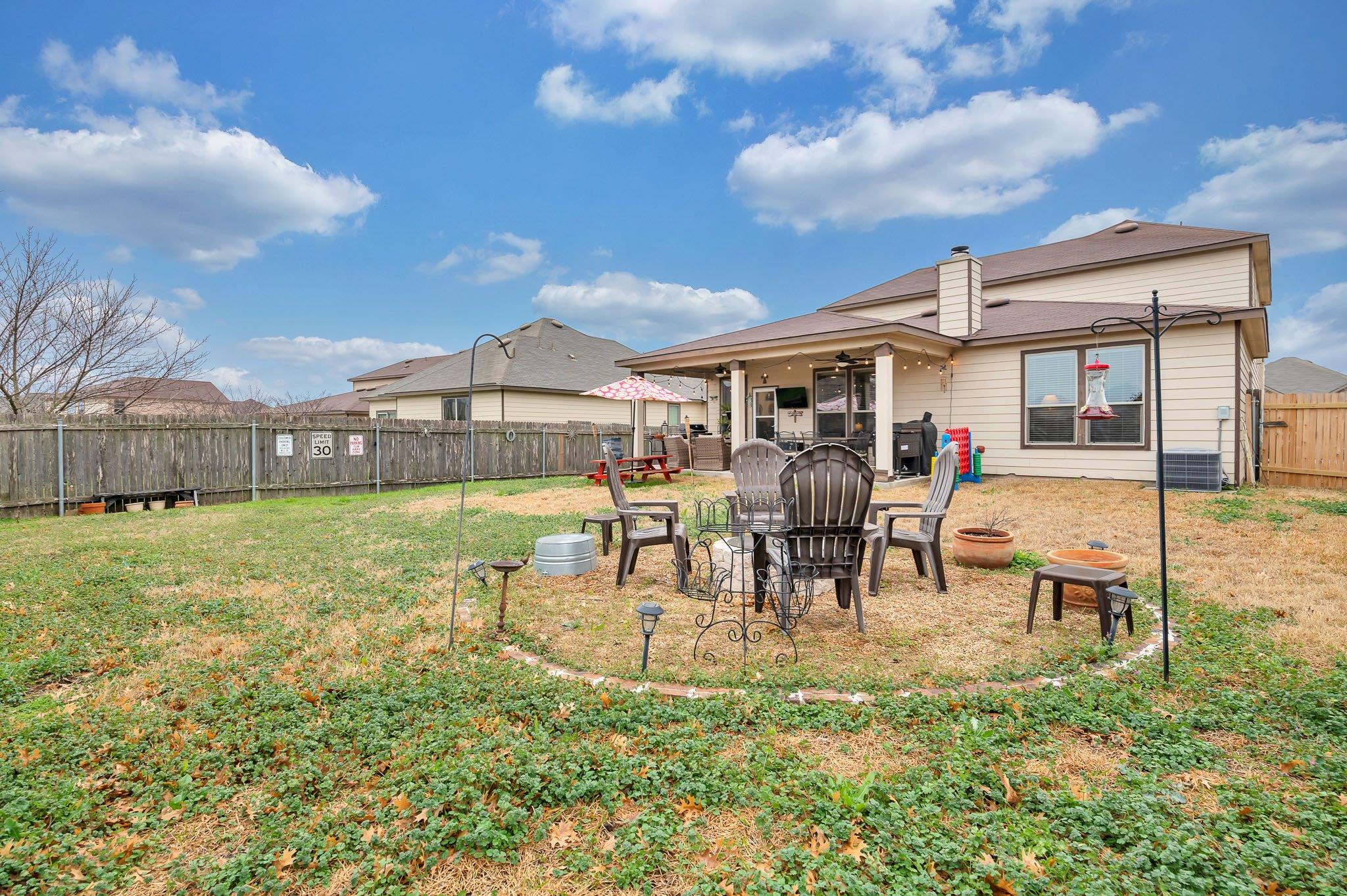 14613 Lake Victor Dr, Pflugerville, TX 78660