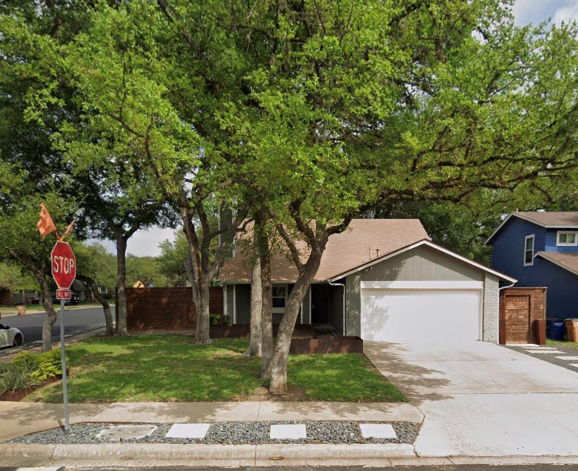 8001 Copano Dr, Austin, TX 78749