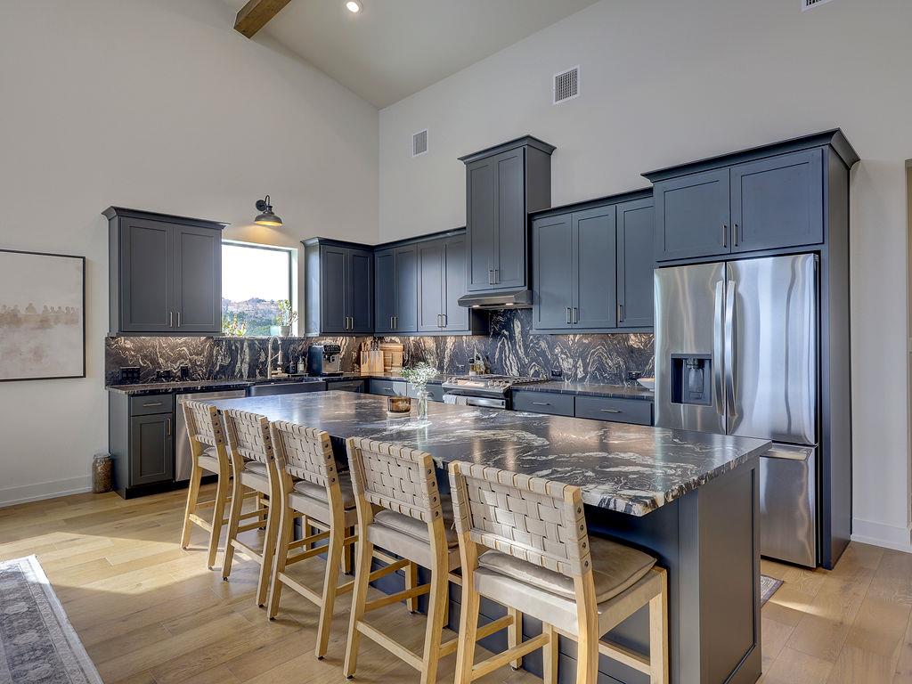 102 N Creek Ct, Bertram, TX 78605